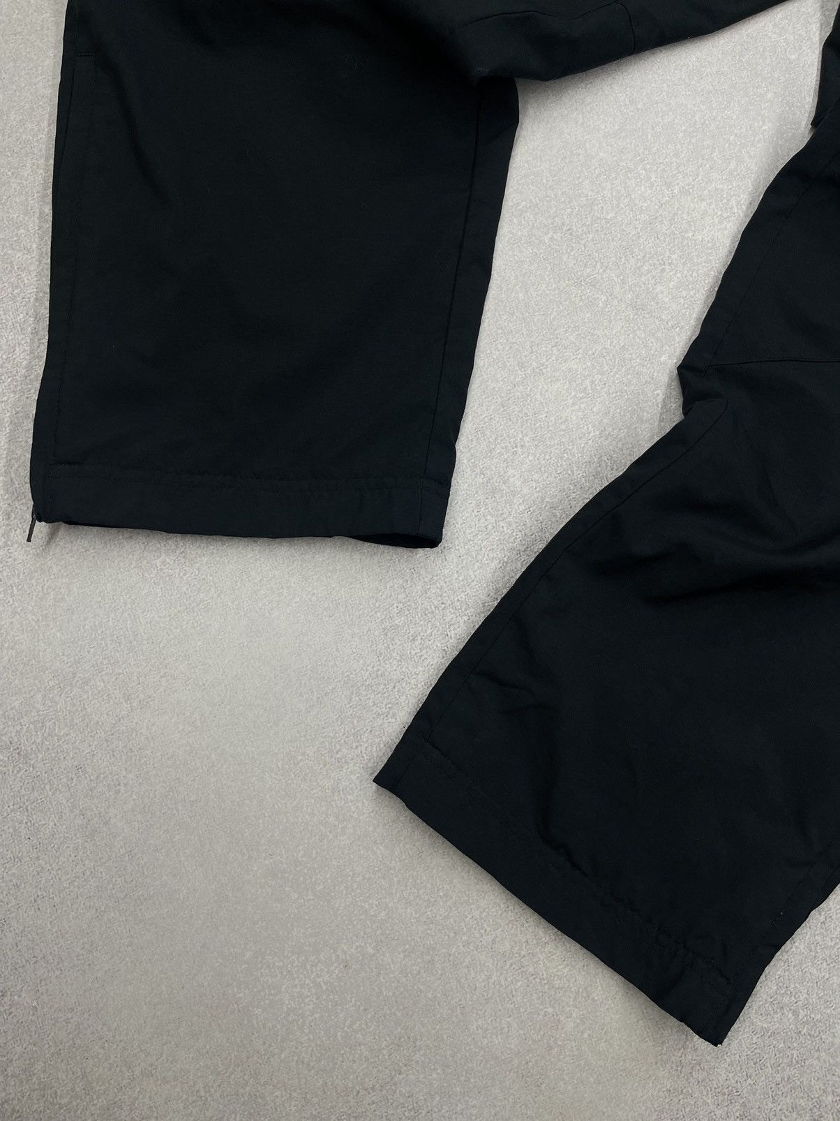 Nike × Nike ACG × Vintage Vintage Nike Nylon Black Sweatpants Drill Y2K ACG TN Size US 34 / EU 50 - 5 Thumbnail