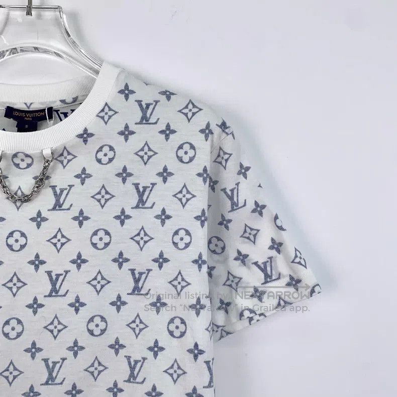 Louis Vuitton Louis Vuitton White logo full-print cotton crewneck short- Size US S / EU 44-46 / 1 - 3 Thumbnail