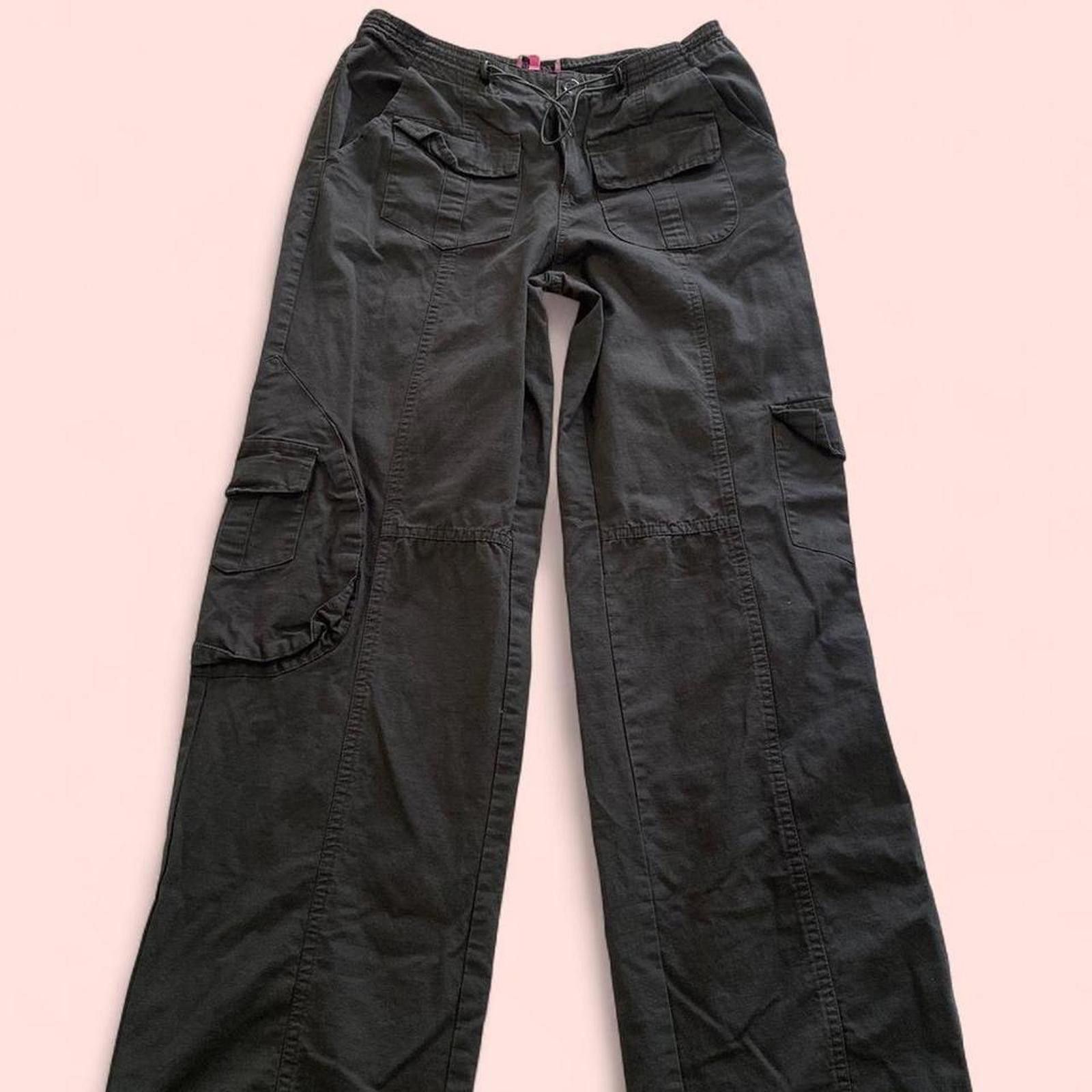 Other Edikted- charcoal grey low rise cargo pants Size 28" / US 6 / IT 42 - 4 Thumbnail