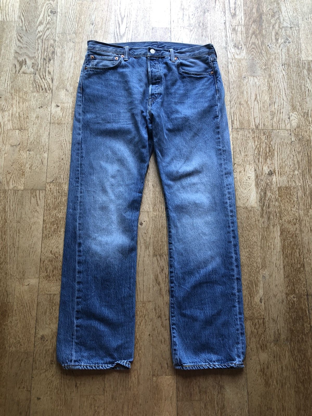Levi's LEVI’S STRAUSS 501 CLASSIC VINTAGE DENIM JEANS PANTS Size US 34 / EU 50 - 1 Thumbnail