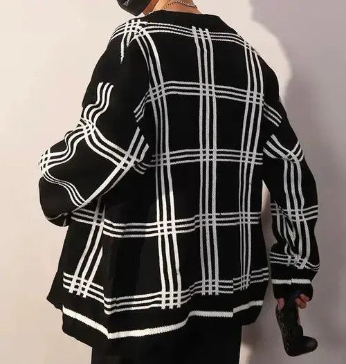Japanese Brand New AW21 Black White Checkered Cardigan Knitwear Size US M / EU 48-50 / 2 - 2 Thumbnail