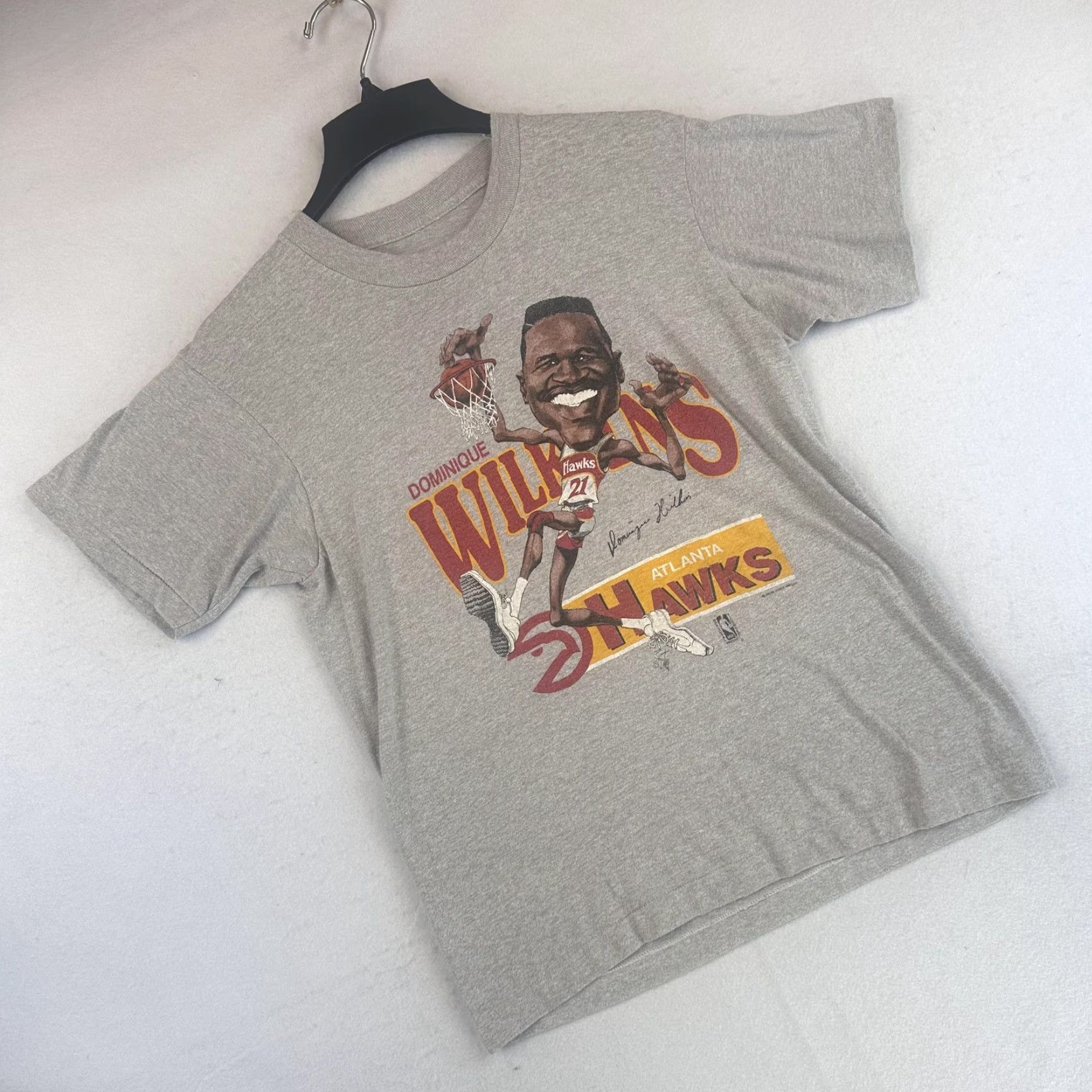 Vintage VINTAGE Dominique Wilkins Atlanta Hawks Big Head Graphic Mens XS Salem 80s/90s Shirt Small? Size US XS / EU 42 / 0 - 4 Thumbnail