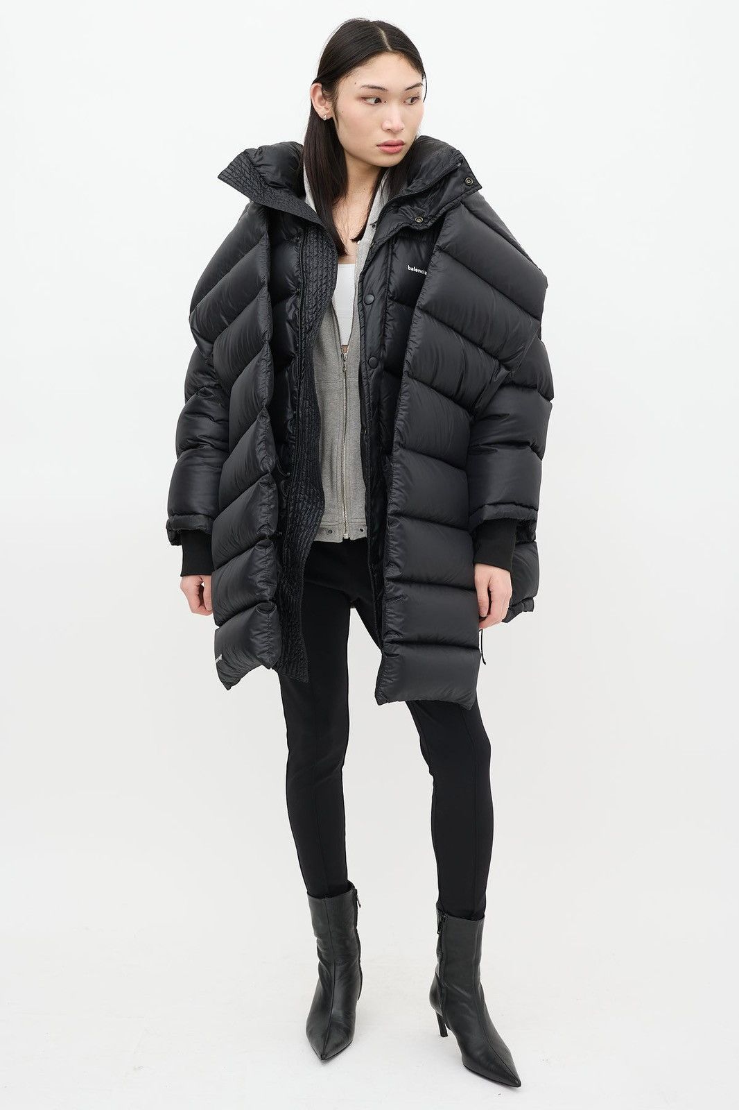 Balenciaga Balenciaga Outspace Puffer Jacket Size US S / EU 44-46 / 1 - 10 Thumbnail