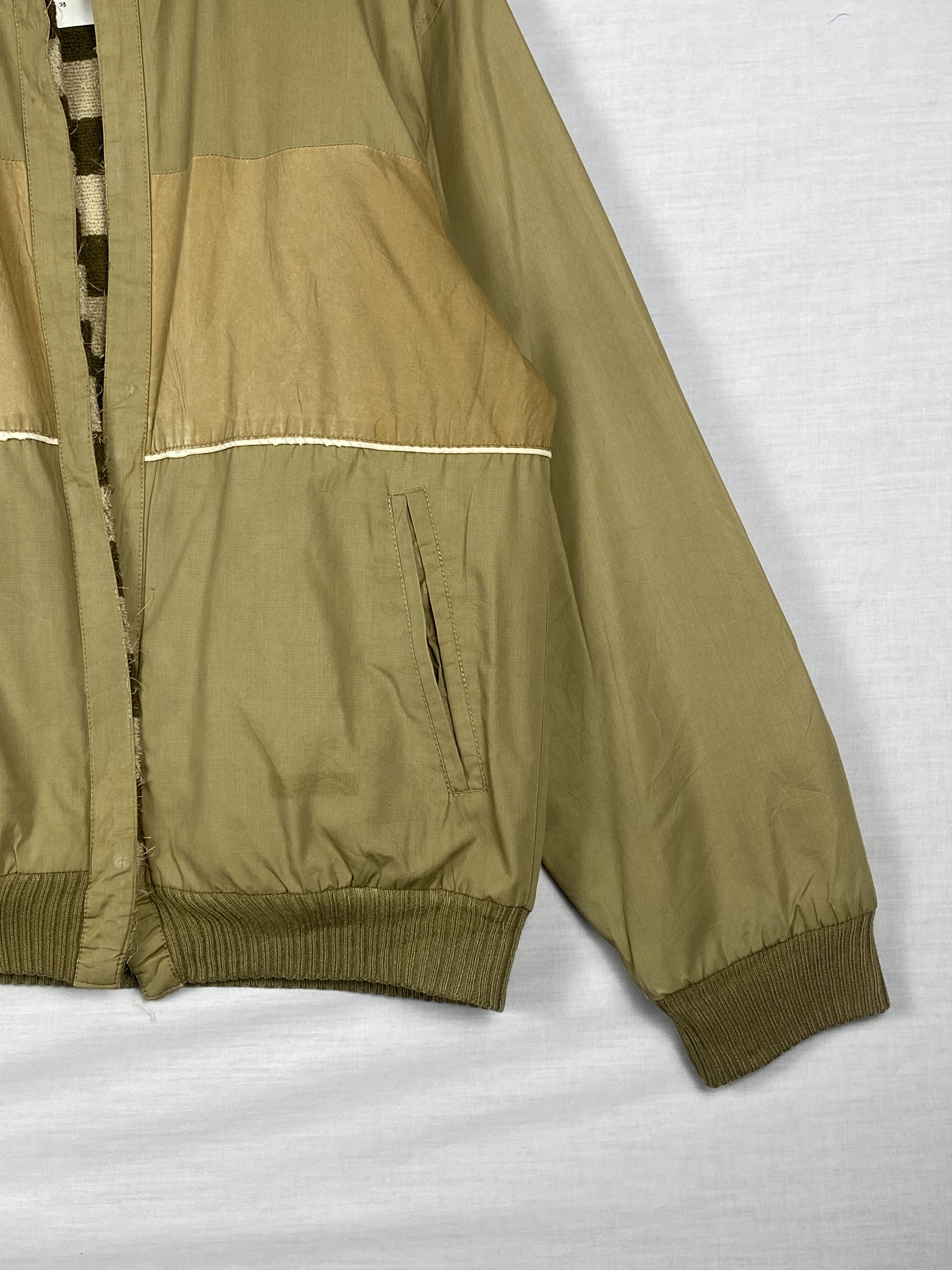 Japanese Brand Vintage Japanese Brand Zip Up Striped Lining Light Jacket Size US S / EU 44-46 / 1 - 3 Thumbnail