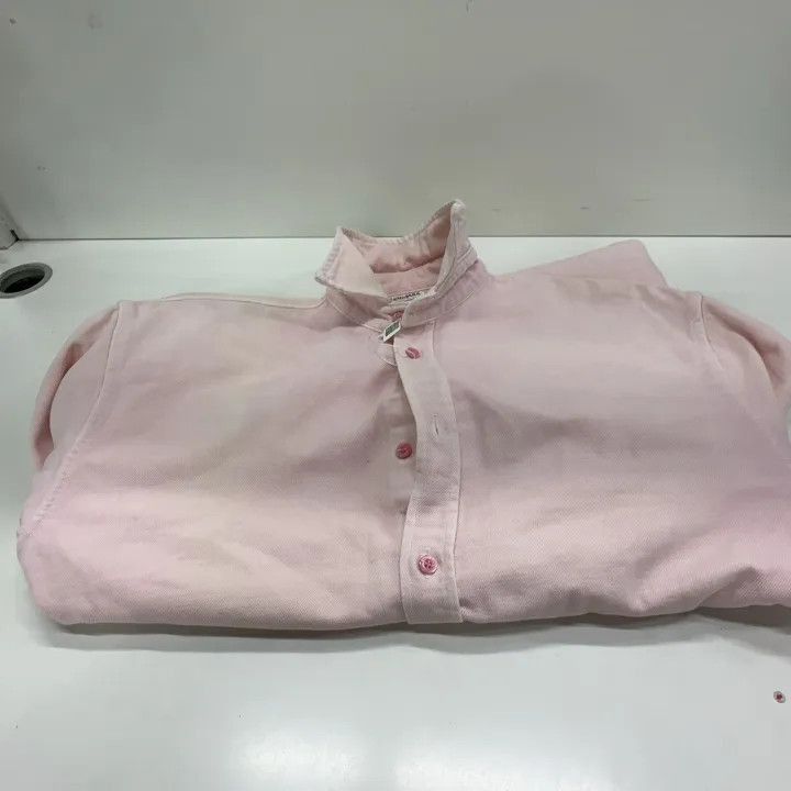 Balenciaga Balenciaga Balenciaga Classic Logo Pink ButtonUp Shirt -25 Size US S / EU 44-46 / 1 - 7 Thumbnail