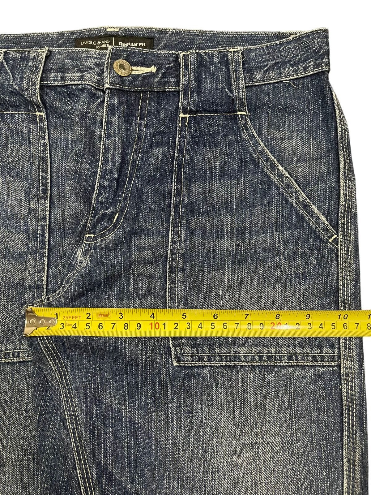 Uniqlo Vintage Japanese Uniqlo Blue Wash Style Loose Jeans Size US 31 - 13 Thumbnail