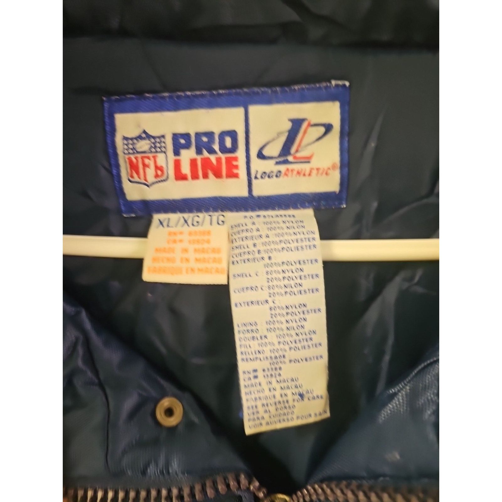 Pro Line Denver Broncos Jacket Mens XL Pro Line Logo Athletic Puffer Size US XL / EU 56 / 4 - 7 Thumbnail