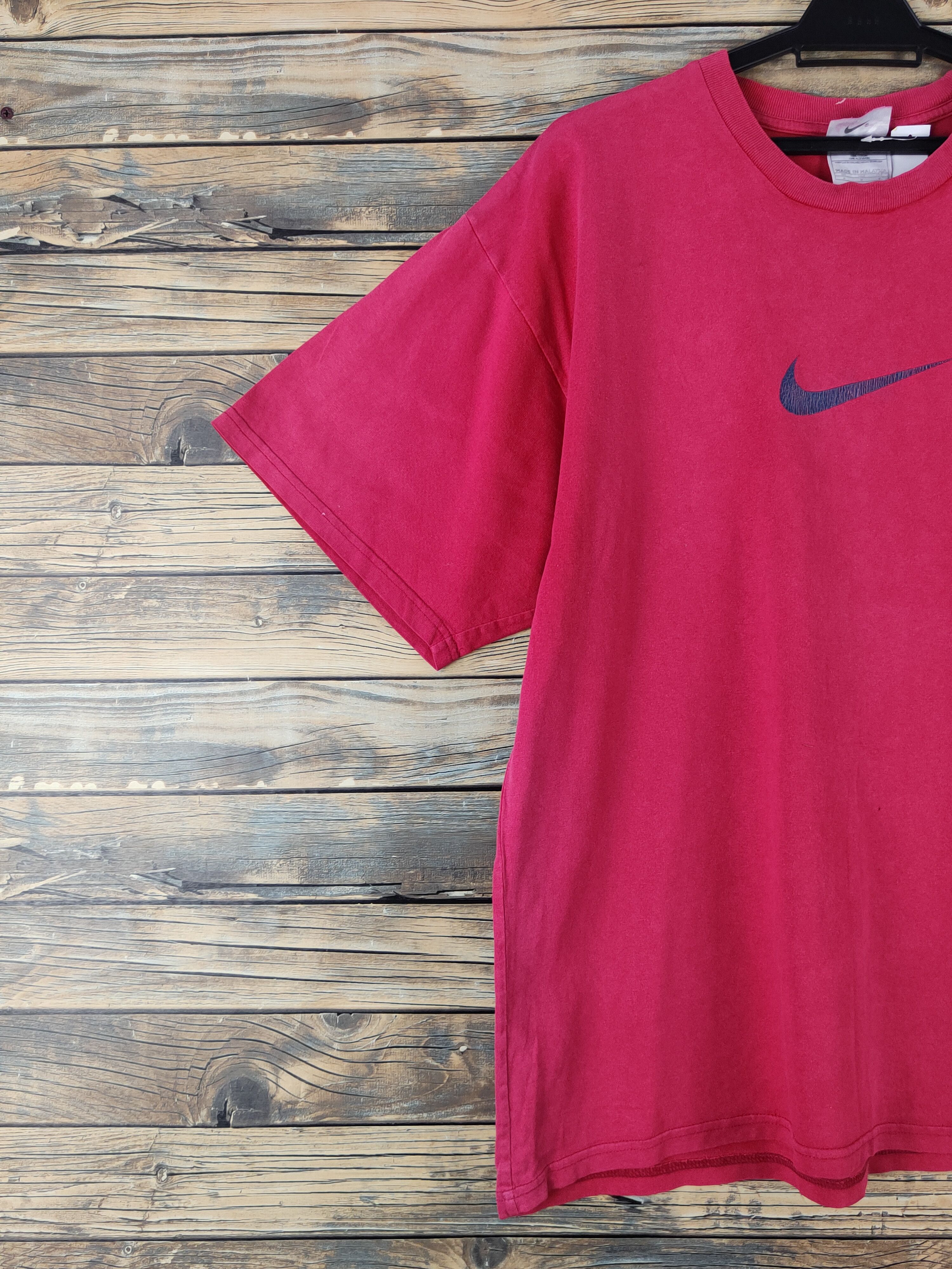 Nike DLL Nike Red Short Sleeve T-shirt #1435 Size US M / EU 48-50 / 2 - 3 Thumbnail