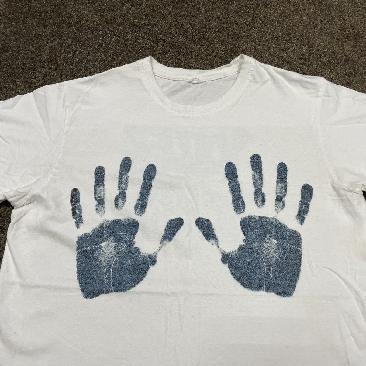 Band Tees Vintage Y2K KILLER TITS CREEPY ABSTRACT ANGRY HORROR BONES Size US M / EU 48-50 / 2 - 3 Thumbnail
