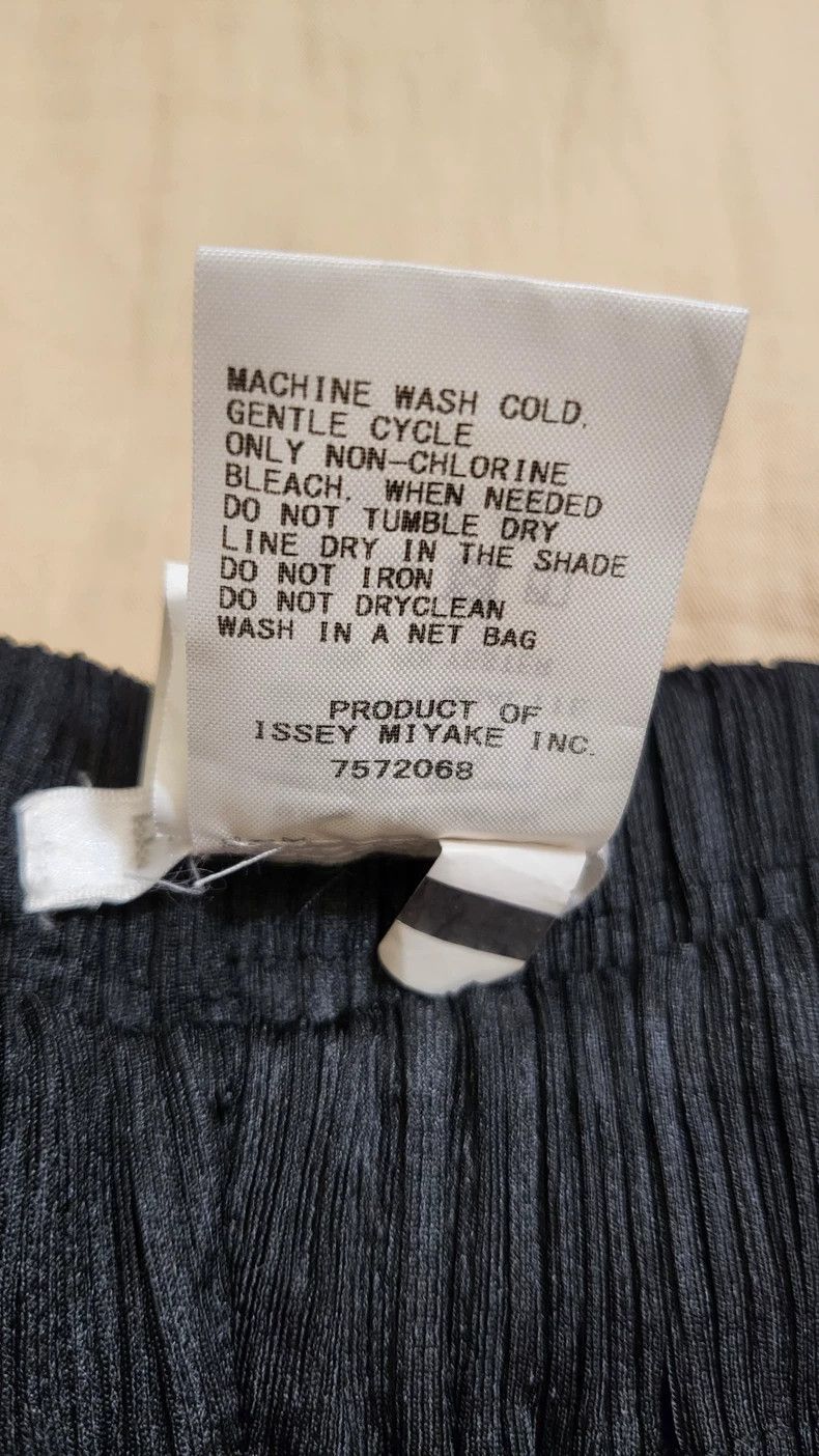Issey Miyake issey miyake size:3 Black pleated pants 2505-Nextarrow Size 42" / US 20 - 7 Thumbnail