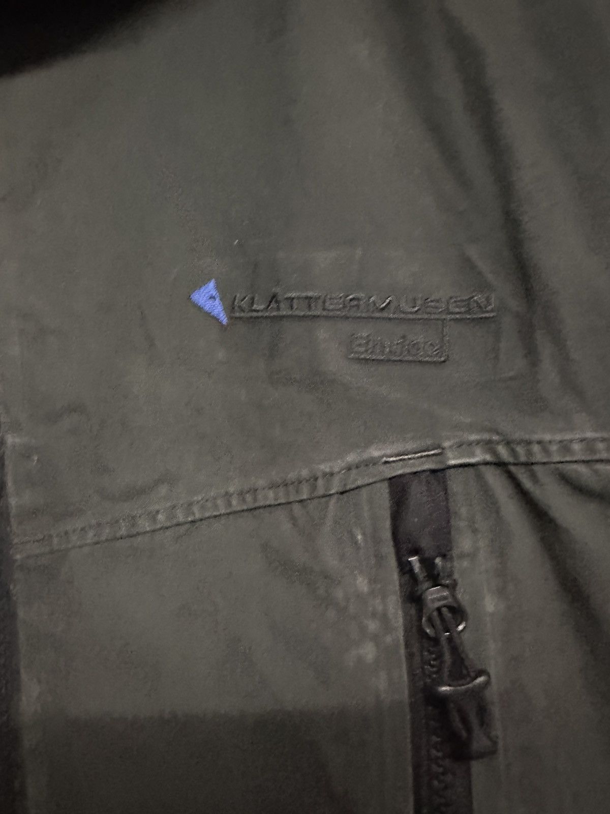 Klattermusen Klattermusen Asymmetric Faded Big Hood Cropped Jacket Size US S / EU 44-46 / 1 - 15 Thumbnail