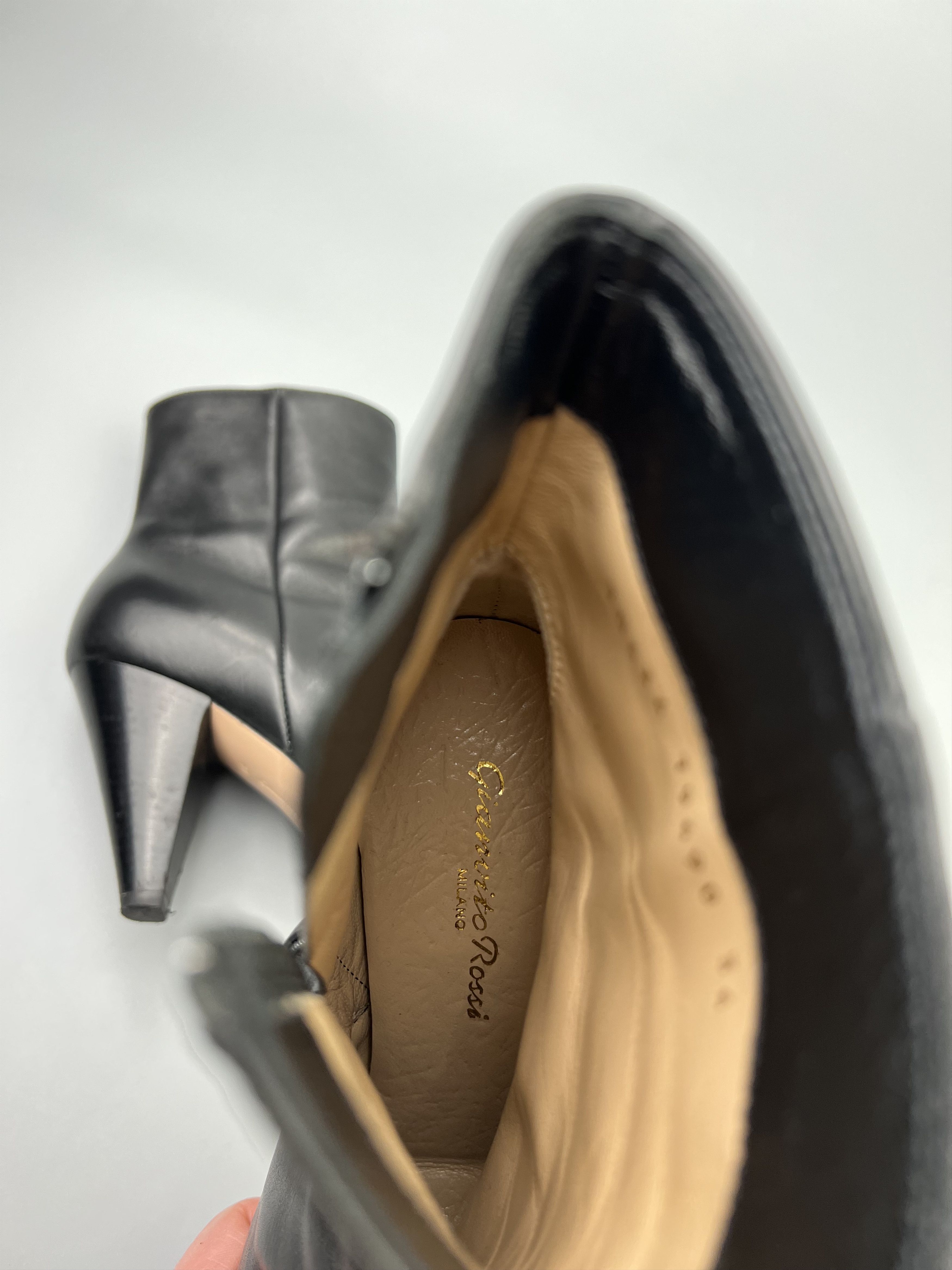 Gianvito Rossi Gianvito Rossi Black Pointed Toe Heel Boots Size IT34 Size US 4 / IT 34 - 11 Thumbnail