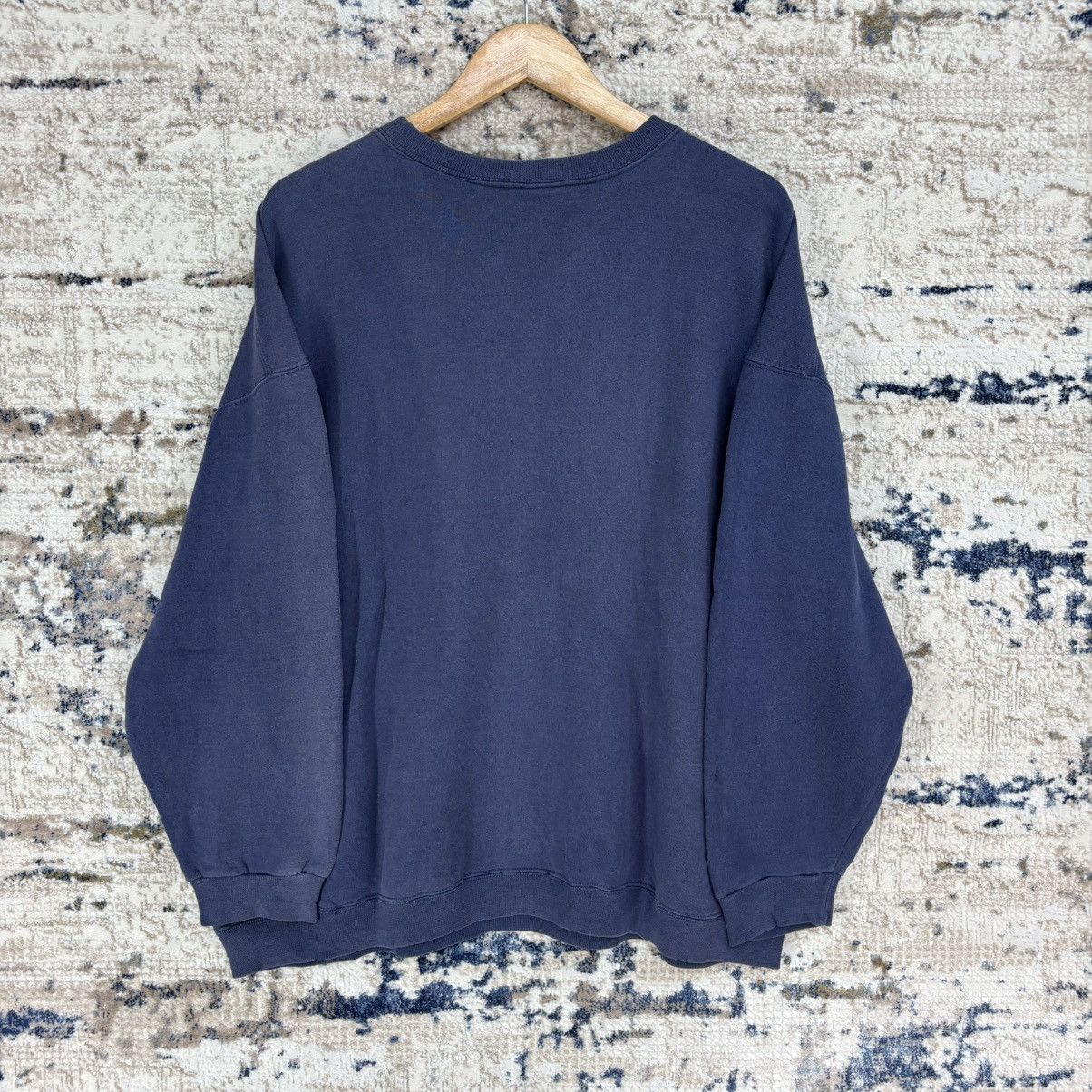 Nike × Vintage VINTAGE 90s NIKE BIG LOGO CREW NECK SWEATSHIRT Size US L / EU 52-54 / 3 - 13 Thumbnail