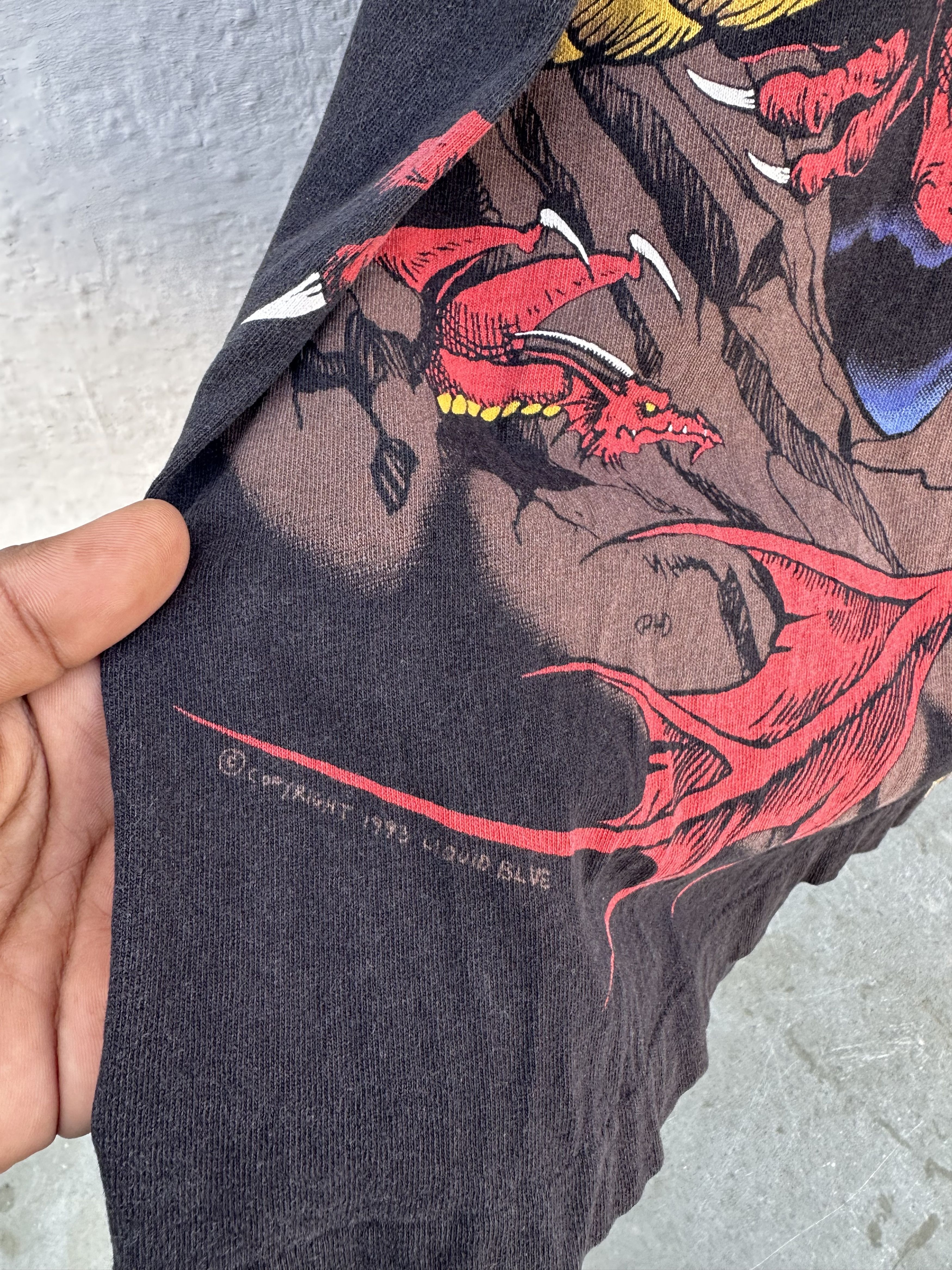 Liquid Blue 🔥 Rare 1993 Liquid Blue Dragon vs Knight Vintage T-Shirt Size US L / EU 52-54 / 3 - 4 Thumbnail