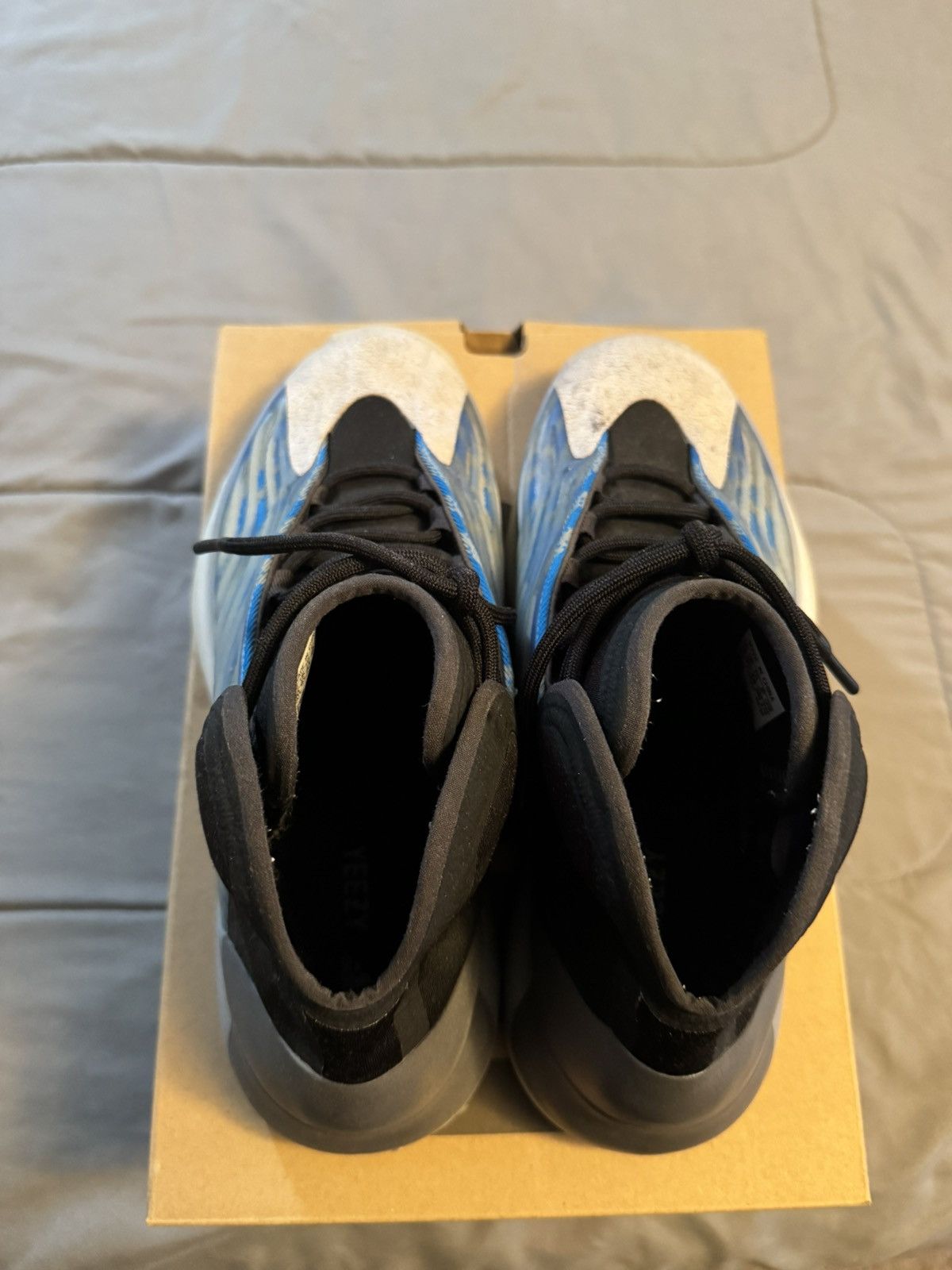 Adidas Adidas Yeezy Quantum “Frozen” Size US 10 / EU 43 - 3 Thumbnail