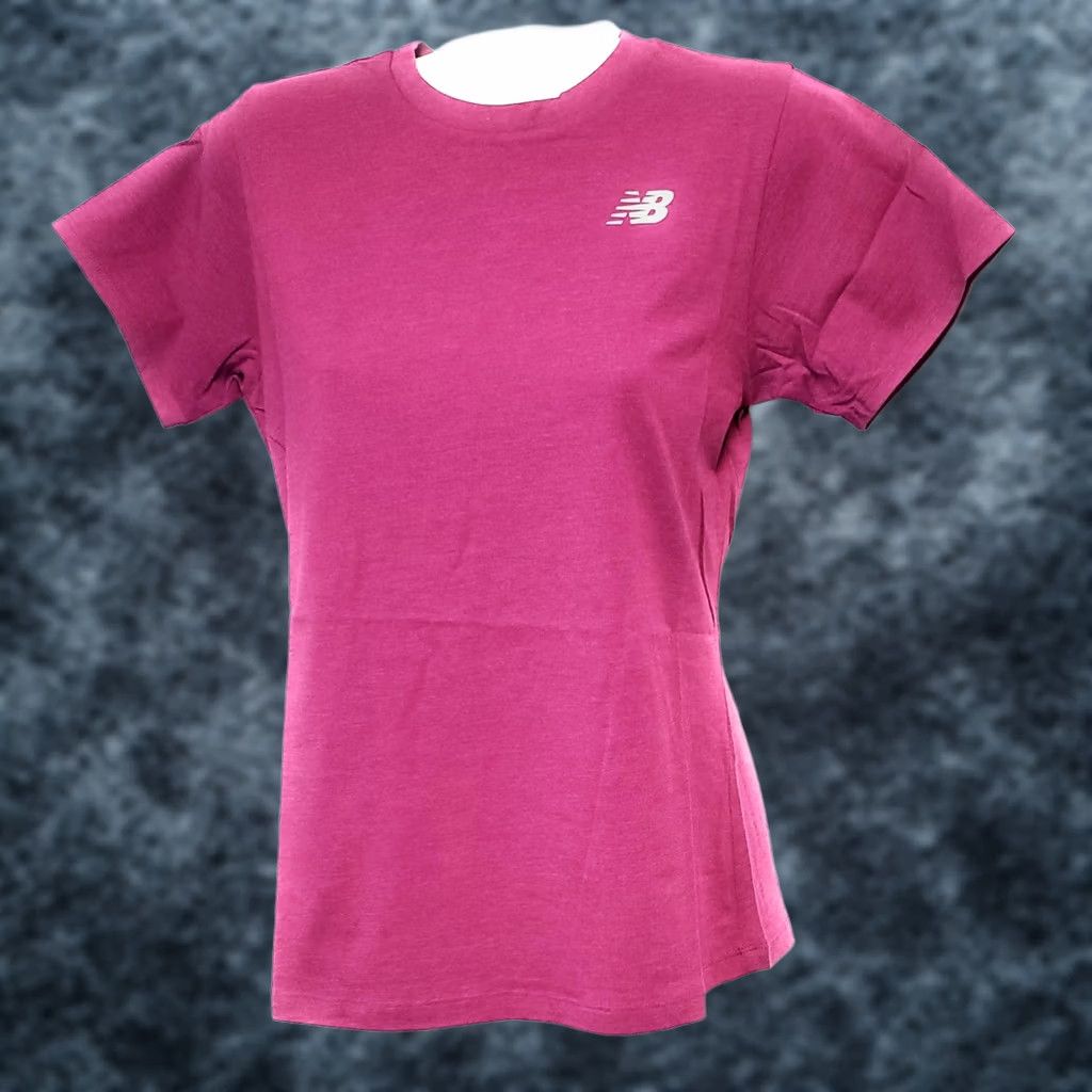 New Balance New Balance Womens Athletic T-Shirt Magenta S Relentless Crew WT01157 MLH Size S / US 4 / IT 40 - 1 Thumbnail