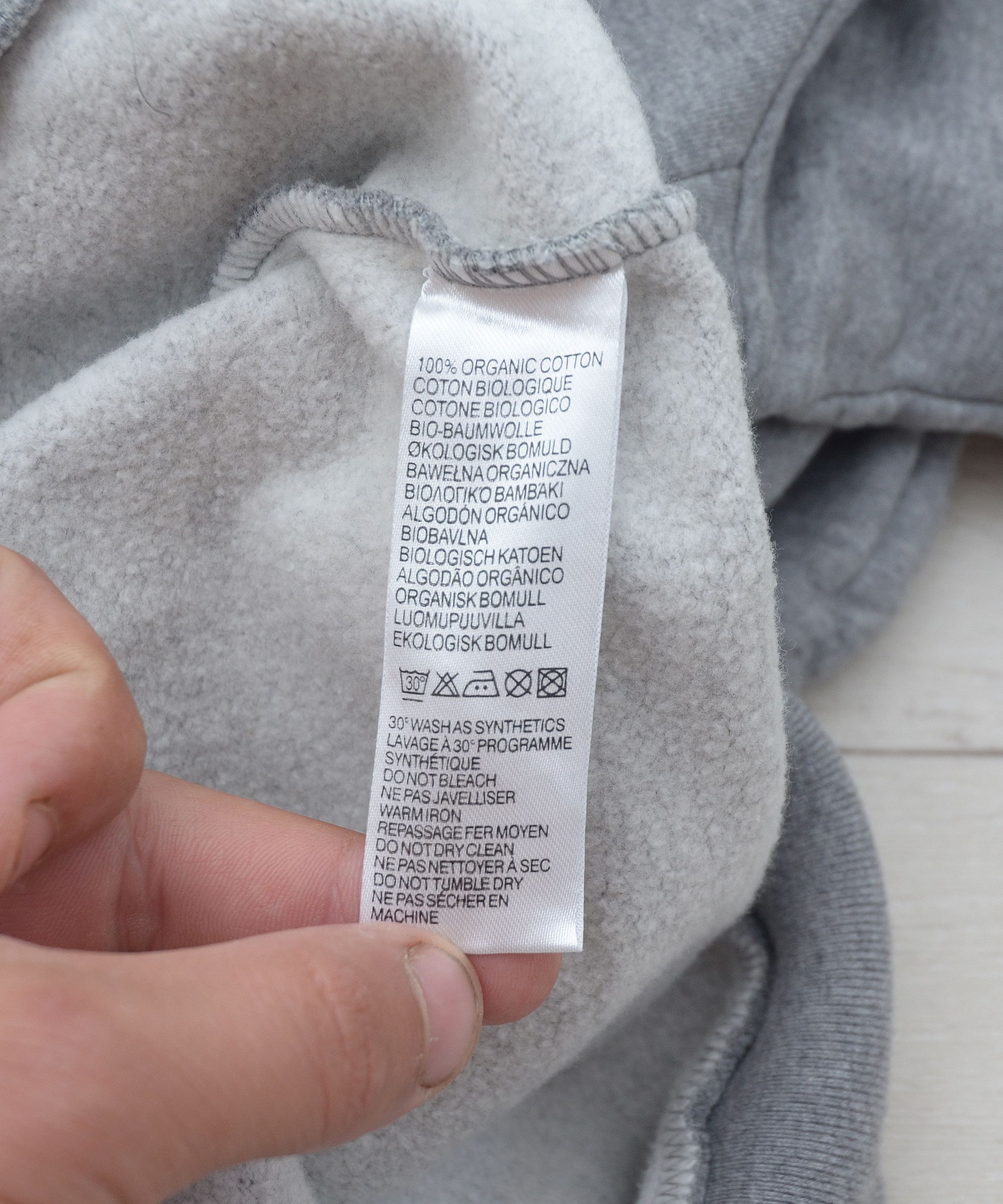 Paul Smith PS Paul Smith Hoodie Size M RARE UFO Y2K unisex Size US L / EU 52-54 / 3 - 10 Thumbnail