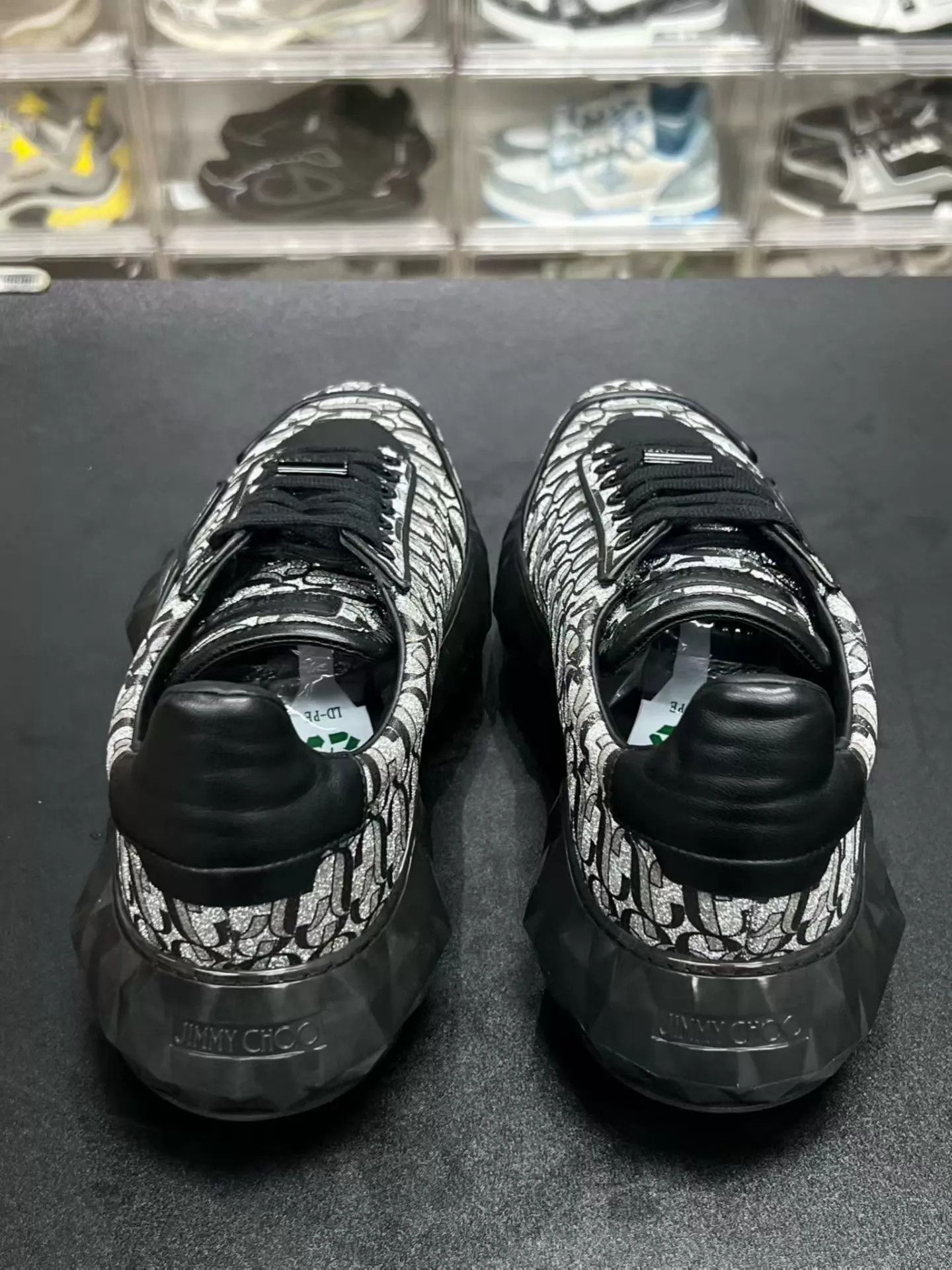 Jimmy Choo Jimmy Choo All Over Print Sneakers 38.5 EU Like New Size US 8 / IT 38 - 7 Thumbnail
