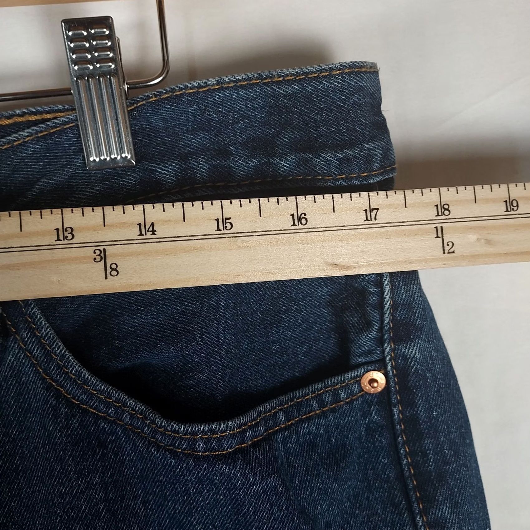 Levi's Levi's 505 Jeans Mens 36x30 Blue Denim Straight Leg Vintage Style Regular Fit 5-Pocket Size US 36 / EU 52 - 7 Thumbnail