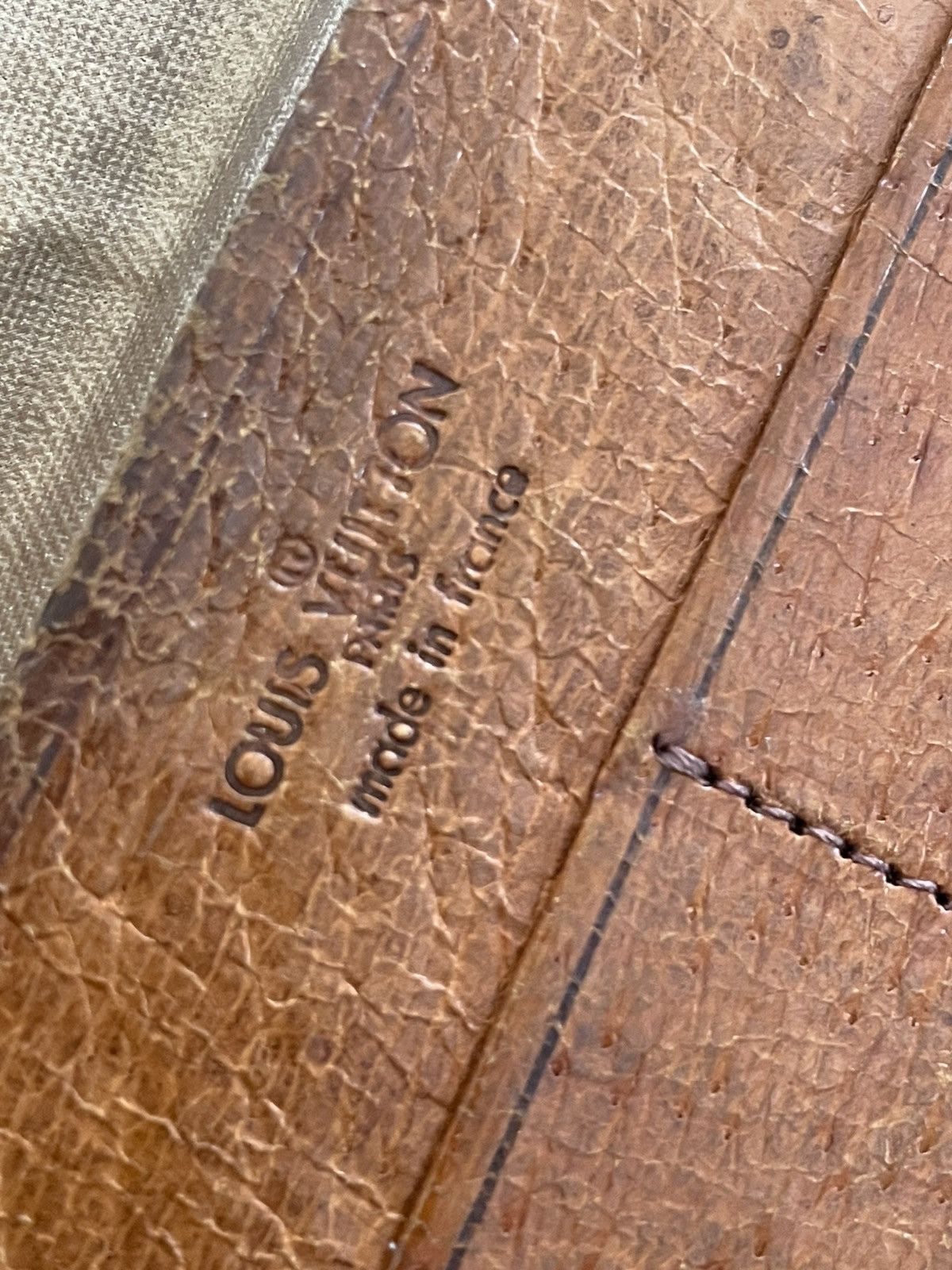 Louis Vuitton Louis Vuitton Wallet Size ONE SIZE - 6 Thumbnail