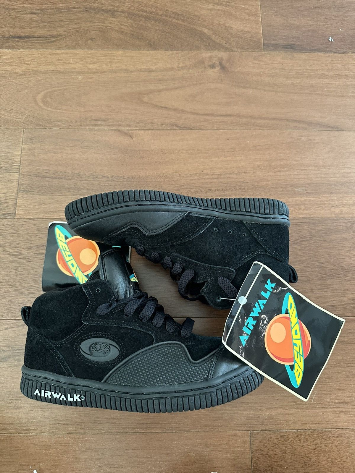 image of Airwalk Beyond 1980S Vintage Skate Shoes New With Tag in Black, Men's (Size 5)