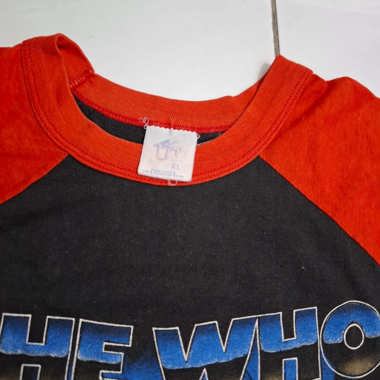 TEE JAYS The Who 3Q Vintage very good condition Size US XL / EU 56 / 4 - 5 Thumbnail
