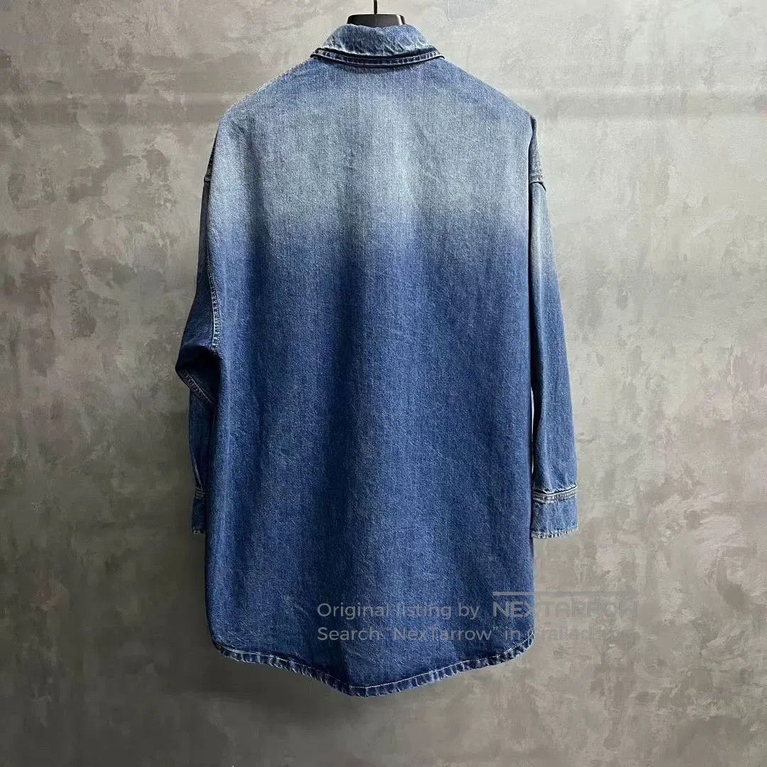 Prada prada long sleeve denim shirt with logo. Size US M / EU 48-50 / 2 - 2 Thumbnail