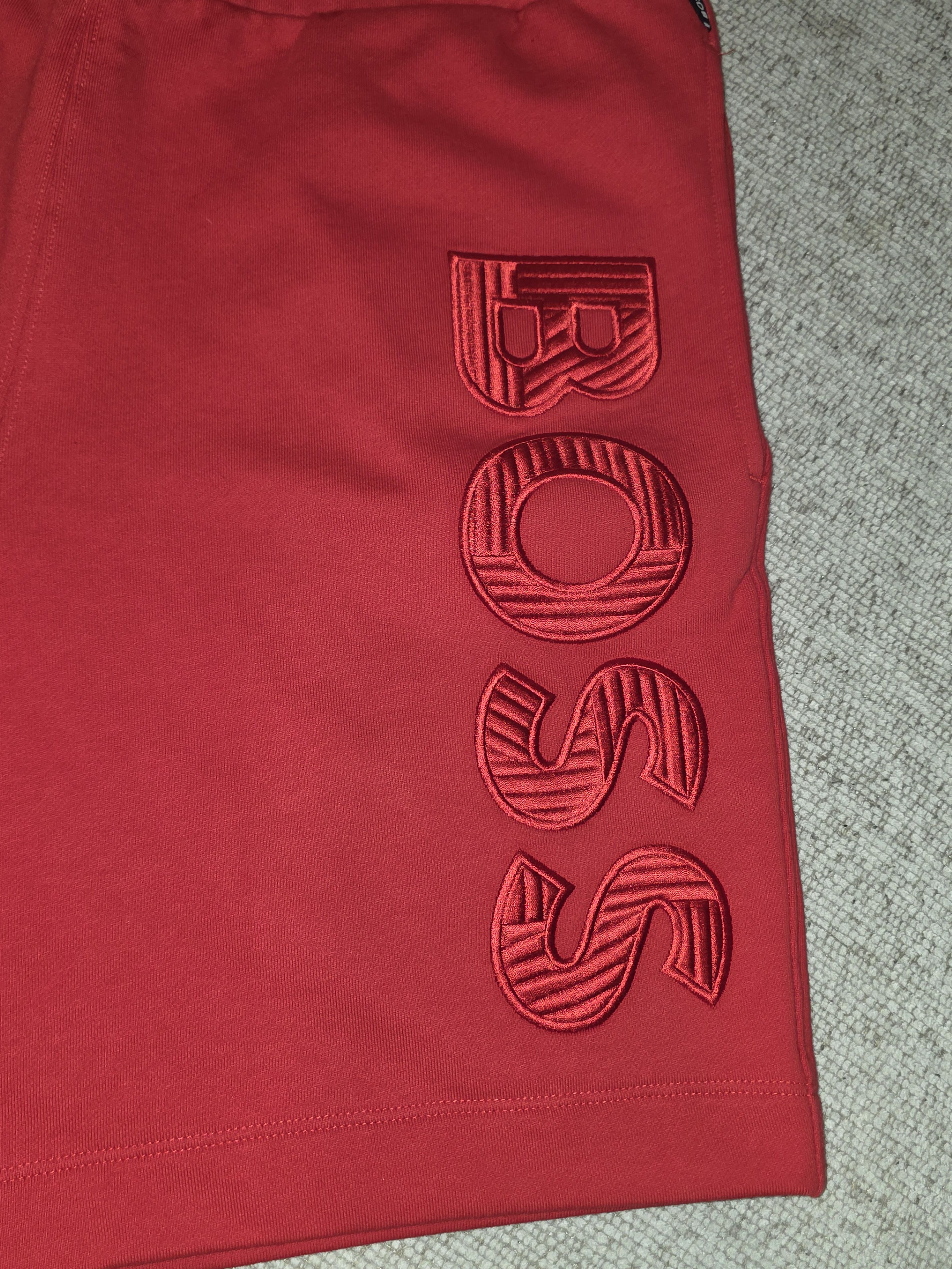 Hugo Boss Hugo boss embroidered logo XL Size US 36 / EU 52 - 1 Thumbnail