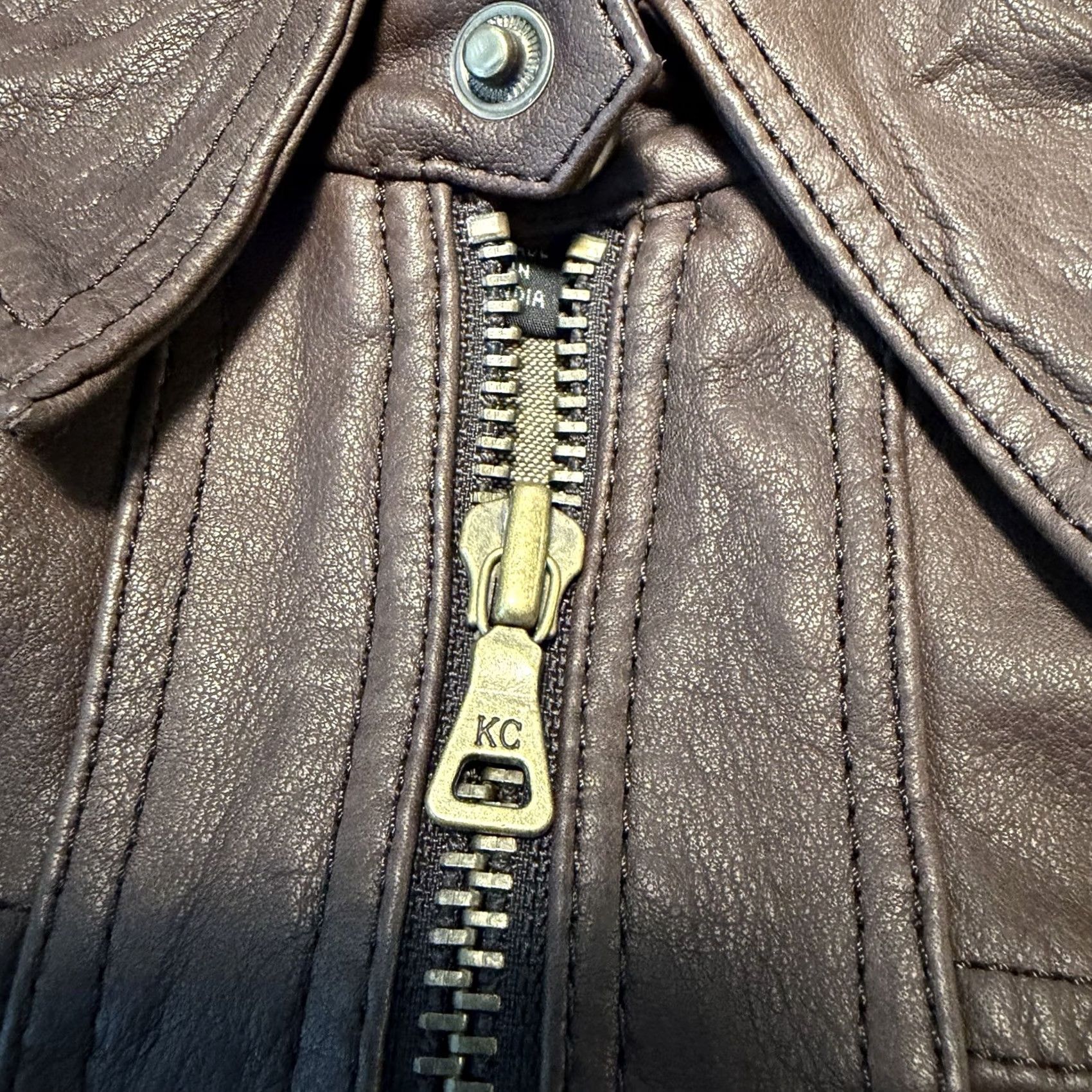 Kenneth Cole VINTAGE Kenneth Cole Reaction Jacket Mens Medium Brown Leather Moto Biker Full Zip Jacket Size US M / EU 48-50 / 2 - 2 Thumbnail