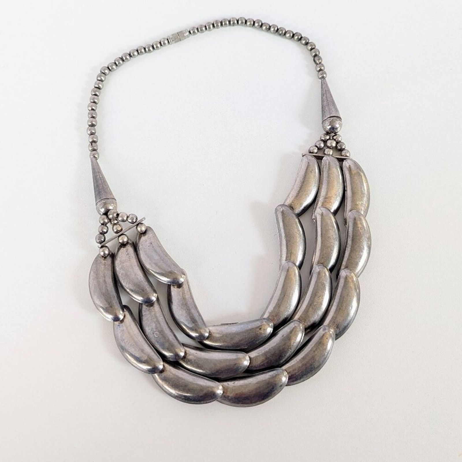Vintage Vintage Statement Bib Necklace Triple Strand Silver Crescent Size ONE SIZE - 1 Thumbnail