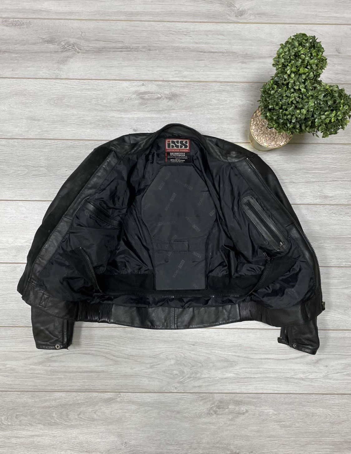 Other IXS vintage racing moto jacket protection Size US L / EU 52-54 / 3 - 3 Thumbnail