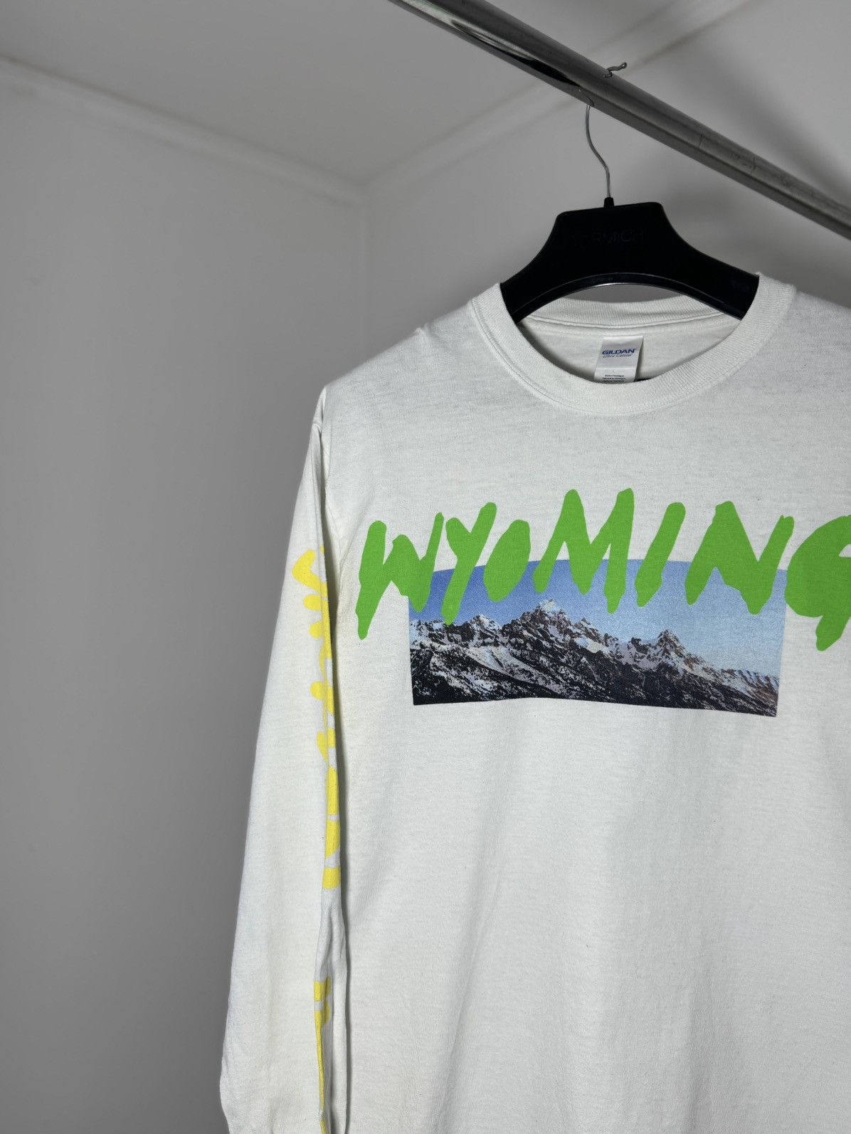 Yeezy Yeezy Wyoming Era Printed Sleeved Tee Size US M / EU 48-50 / 2 - 4 Thumbnail