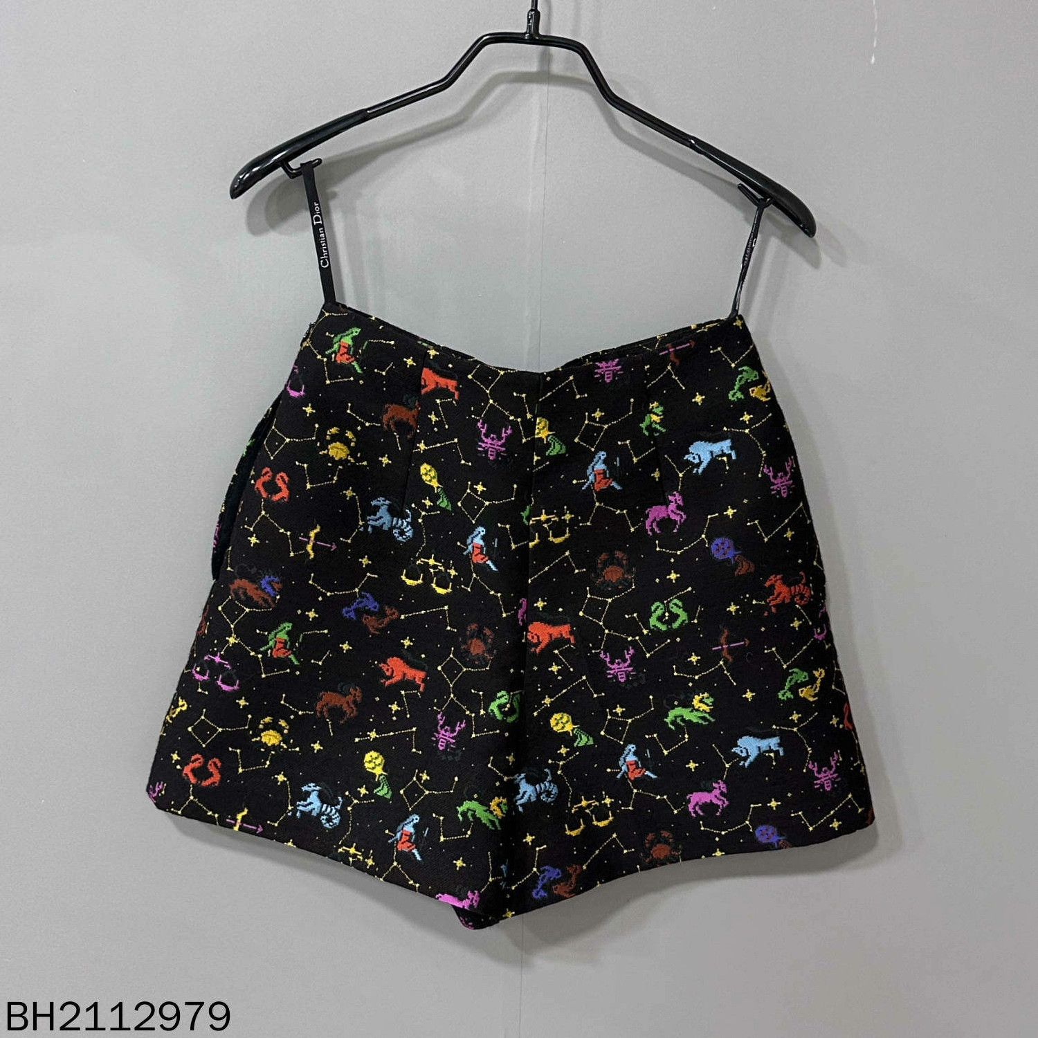 Dior Dior Embroidered Shorts 34 Men Size US 34 / EU 50 - 1 Thumbnail