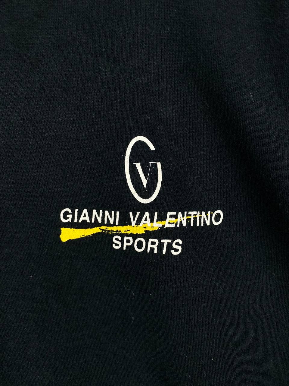 Gianni Valentino vintage gianni valentino longsleeves tee nice design Size US M / EU 48-50 / 2 - 2 Thumbnail