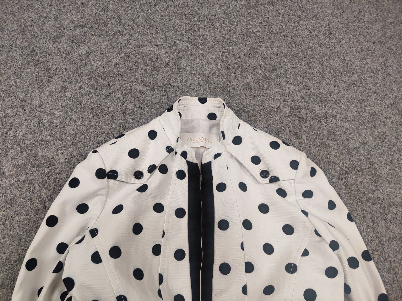 Valentino Valentino Roman Vintage Blazer jacket white black polka dots Size M / US 6-8 / IT 42-44 - 4 Thumbnail