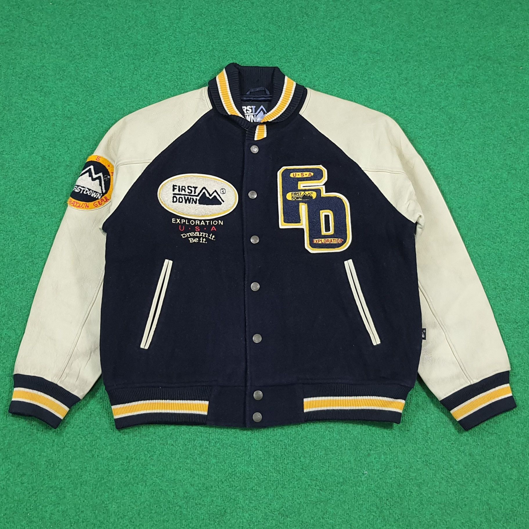 Vintage Vintage First Down Exploration USA Letterman Jacket C291N34 Size US L / EU 52-54 / 3 - 5 Thumbnail