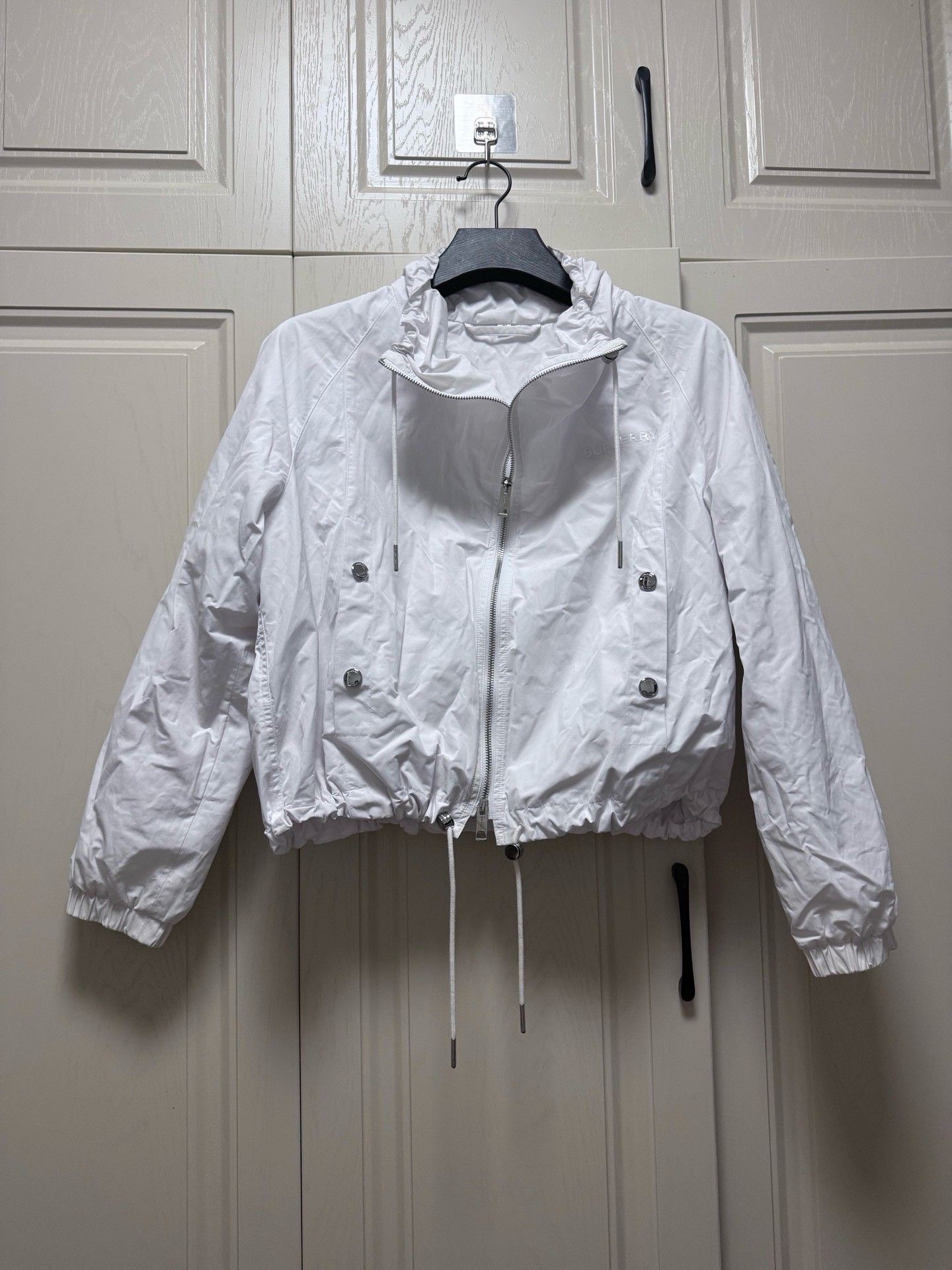 Burberry Burberry White Short Coat UK6 Size M / US 6-8 / IT 42-44 - 1 Thumbnail