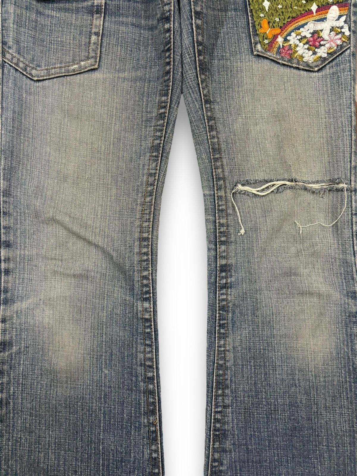 Japanese Brand Vintage Japanese Brand Floral Mud Wash Flare Bush Jeans Size US 31 - 6 Thumbnail