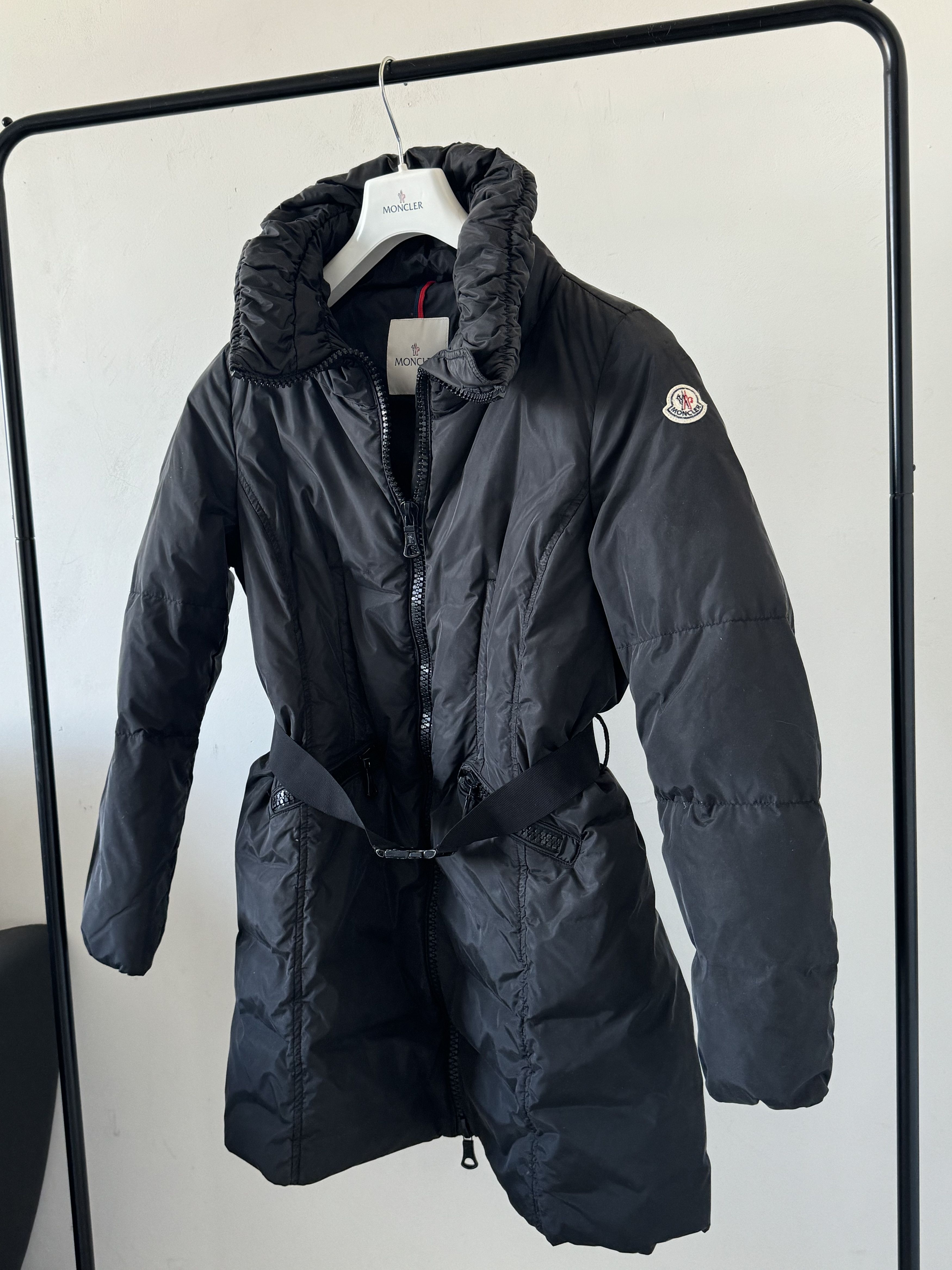 Moncler Moncler womens Cobaye hooded puffer jacket Size L / US 10 / IT 46 - 1 Thumbnail