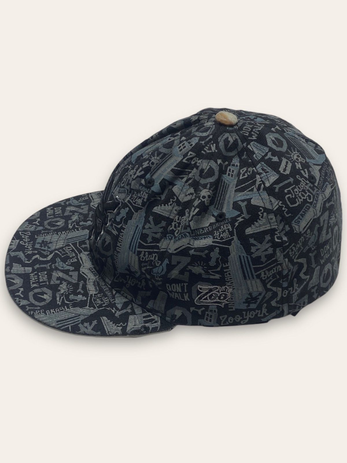 Vintage Vintage ZOO YORK Cap Skater Grey Monogram Pattern Y2K Size ONE SIZE - 3 Thumbnail