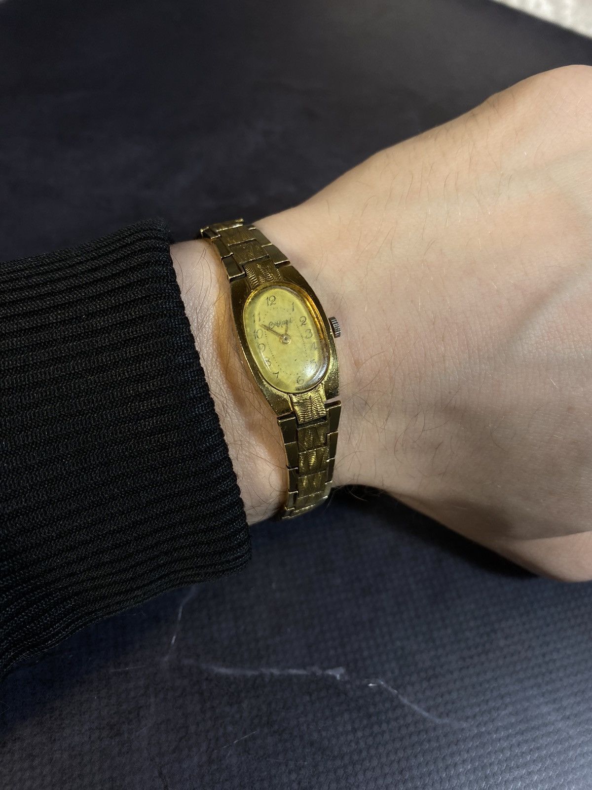 Vintage Vympel Soviet Watch – Ultra-Slim Mechanical Design Size ONE SIZE - 2 Thumbnail