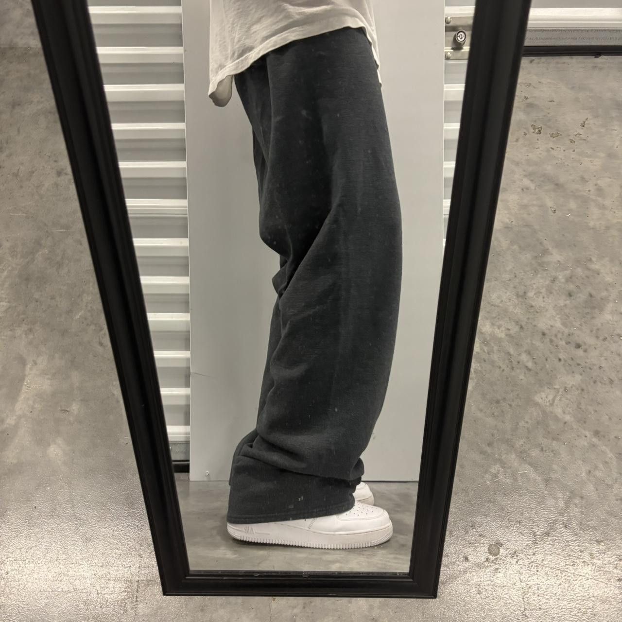 Japanese Brand × Vintage Crazy Vintage Y2K/2000s Baggy Dark Grey Essential Sweatpants! Size US 34 / EU 50 - 2 Thumbnail