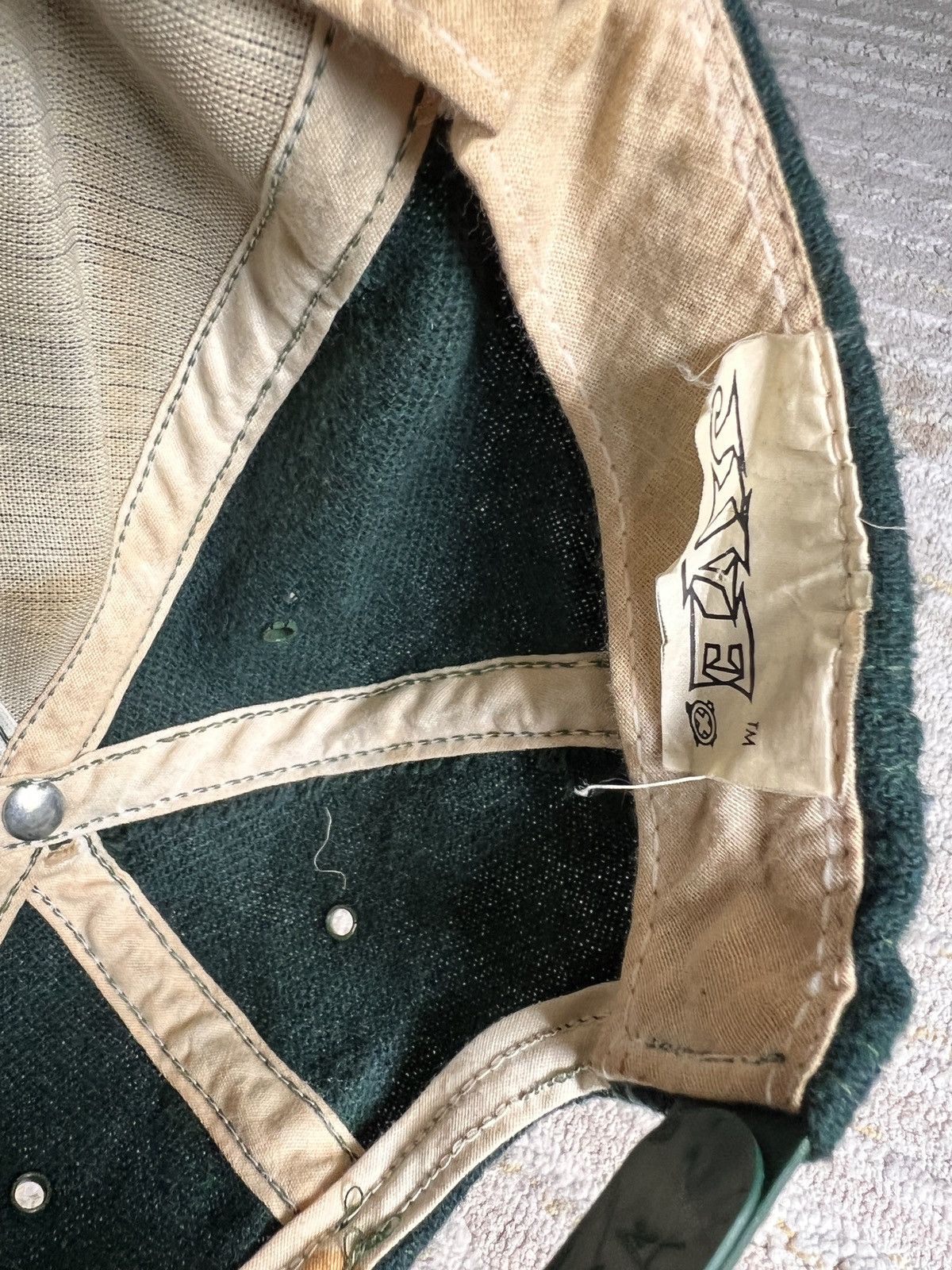 Freshjive × Grailed × Vintage 90s OG Freshjive Wool Snapback Size ONE SIZE - 6 Thumbnail