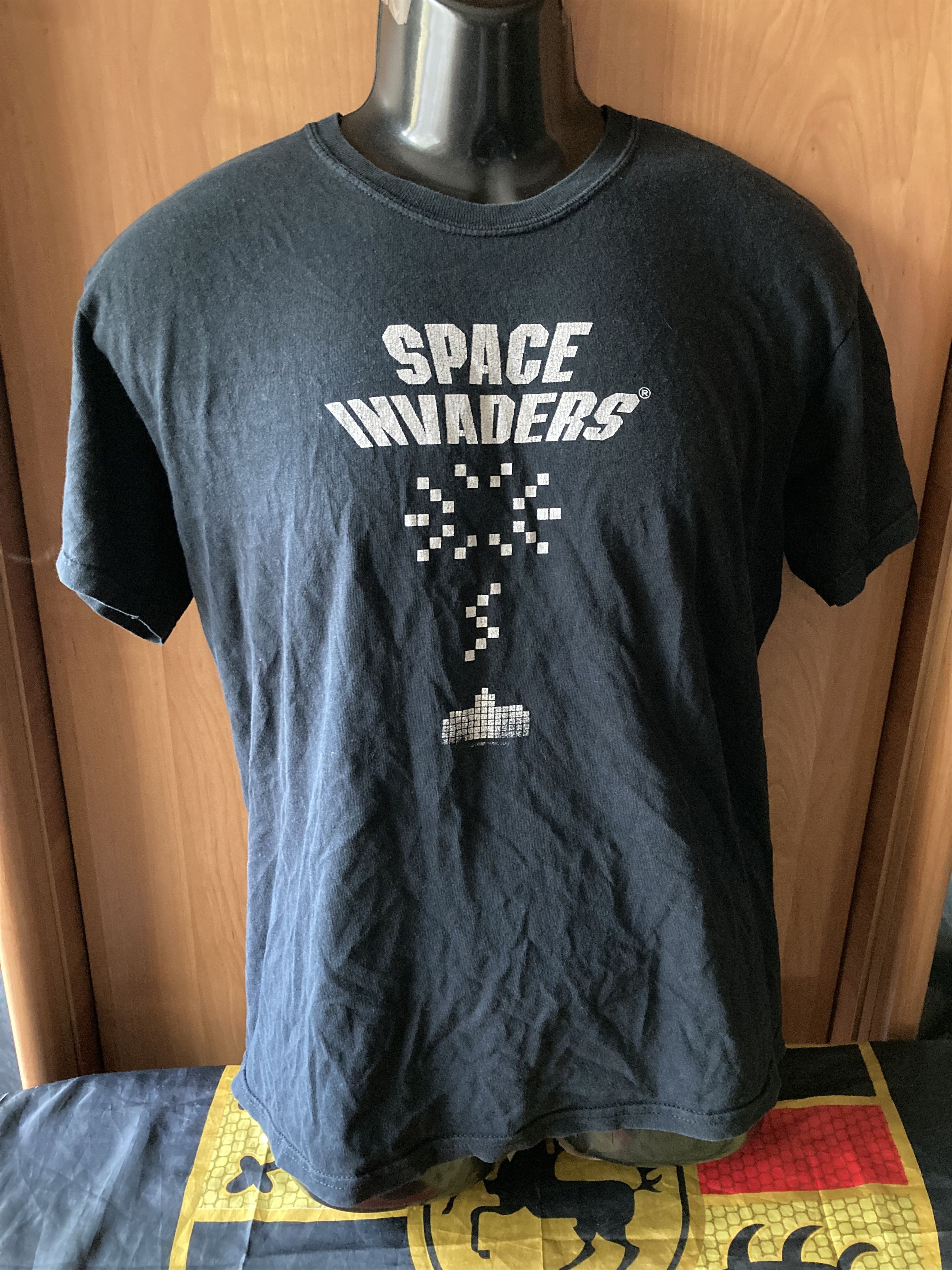 The Game × Vintage Vintage Y2K Space Invaders Game T-Shirt Size US M / EU 48-50 / 2 - 1 Thumbnail