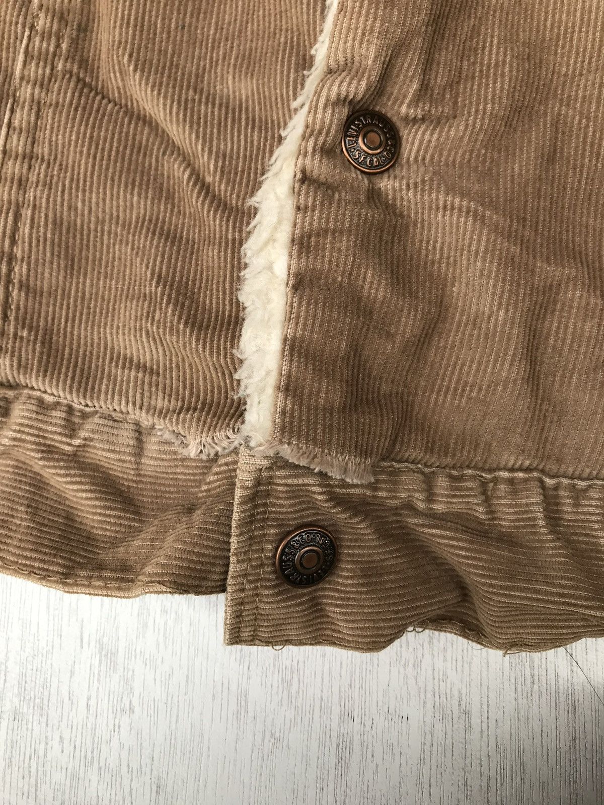 Levi's × Levi's Vintage Clothing × Vintage vintage Levi's sherpa corduroy denim jacket Size US XXS / EU 40 - 8 Thumbnail