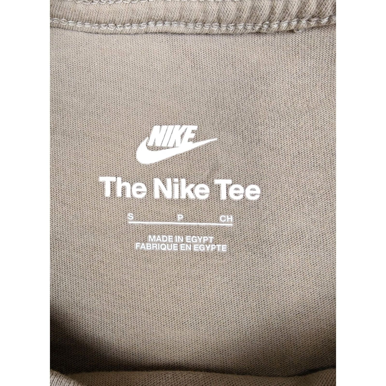 Nike Nike Shirt Mens Small Beige Fantasy Dragon Wizard Graphic Tee Sportswear Size US S / EU 44-46 / 1 - 3 Thumbnail