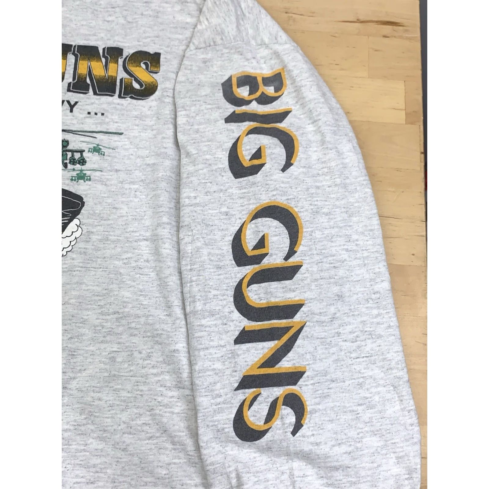 Vintage VINTAGE Belton US Army Football Shirt Mens XL 90s Gray Double-Sided Crew Neck Long Sleeve Graphic Print Size US XL / EU 56 / 4 - 5 Thumbnail