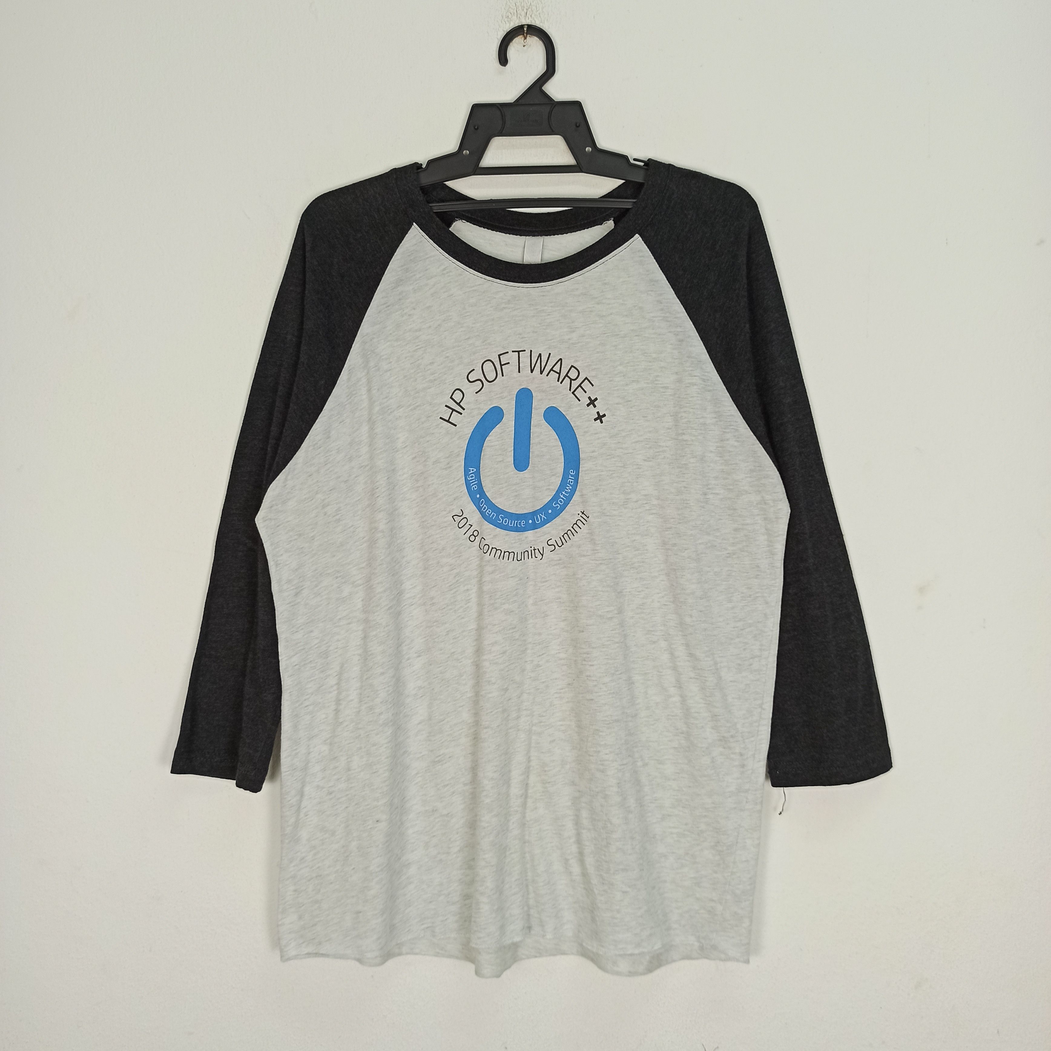Apple HP Software 3quater | Apple Long Tshirt Size US L / EU 52-54 / 3 - 1 Thumbnail