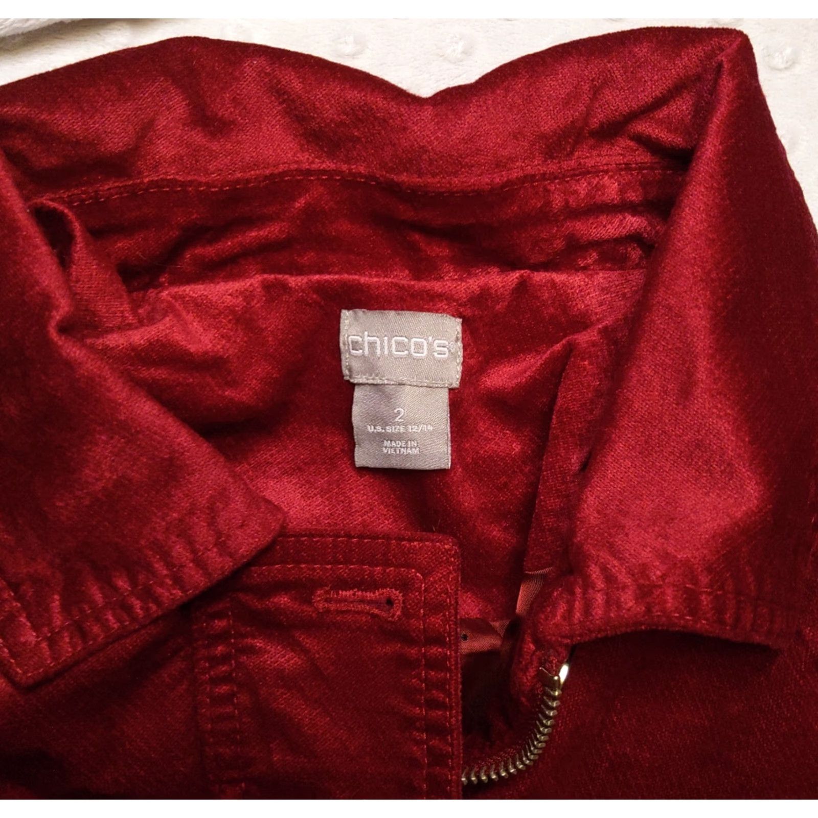 Vintage CHICO'S RED VELVET DENIM JACKET - SHORT - Lined - SZ 12/14 - WOMEN - Velvet Jacket - Casual / Party - 2010s (if decade) Size XL / US 12-14 / IT 48-50 - 5 Thumbnail