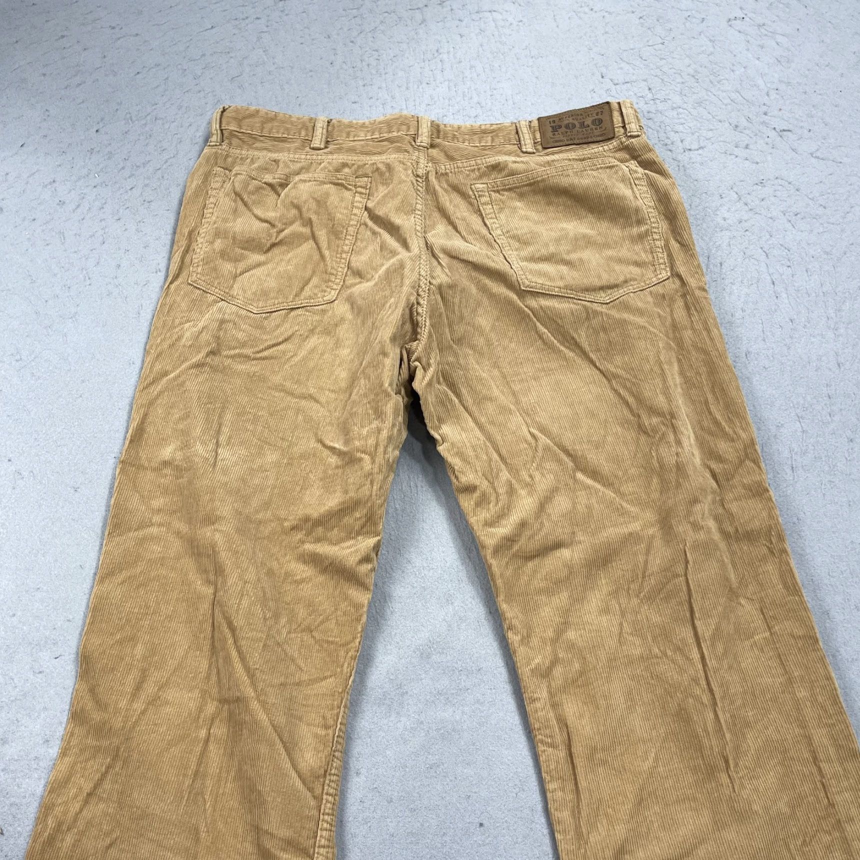 Polo Ralph Lauren Polo Ralph Lauren Pants Mens 38x30 Corduroy Chino Classic Fit Brown Beige Polo Ralph Lauren Pants Mens 38x30 Corduroy Chino Classic Fit Brown Beige Size US M / EU 48-50 / 2 - 7 Thumbnail